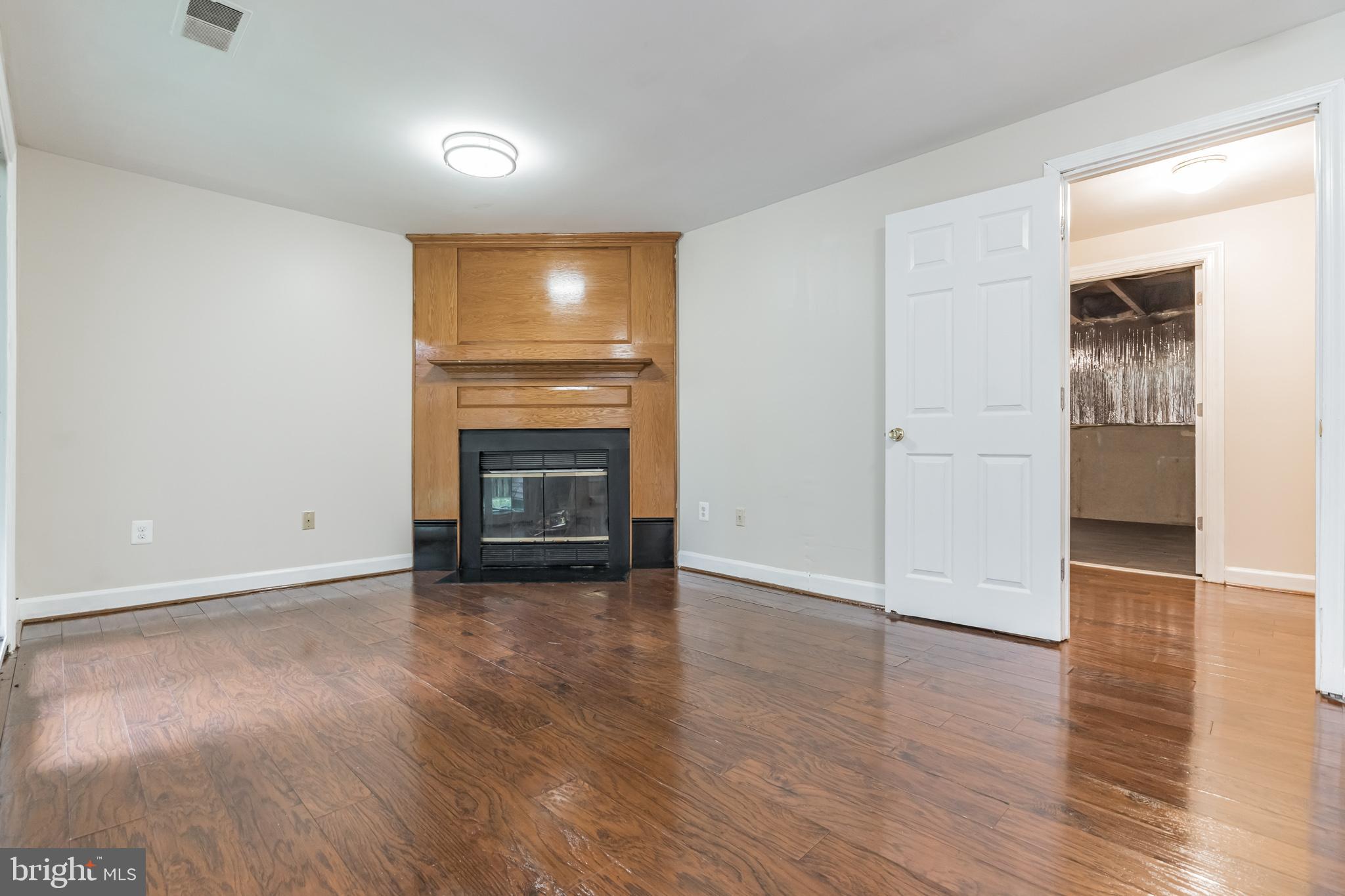 SHEPHERD HILLS - Residential