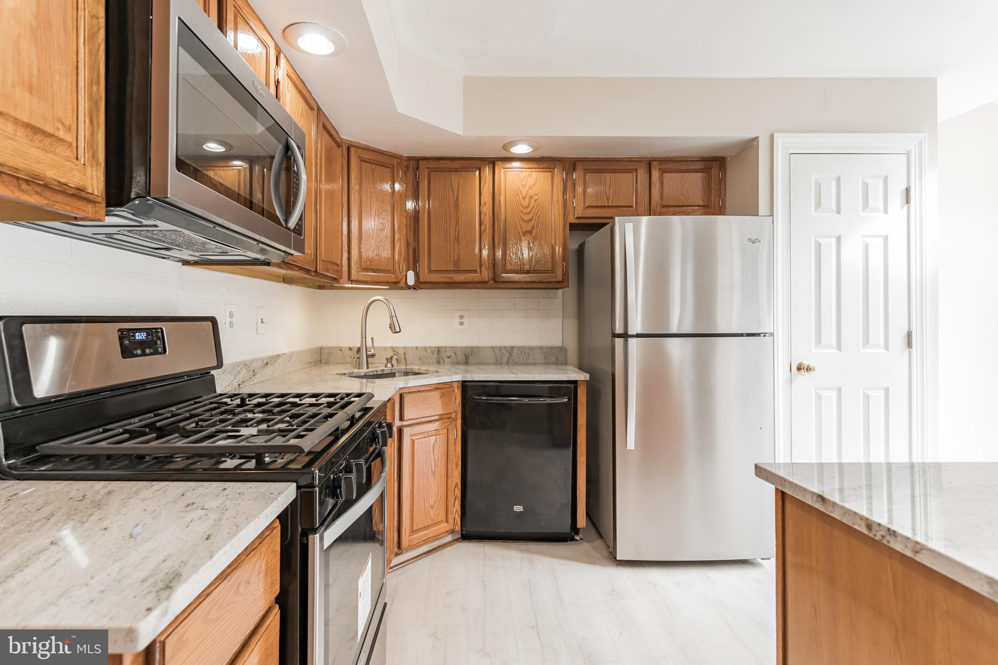 SHEPHERD HILLS - Residential