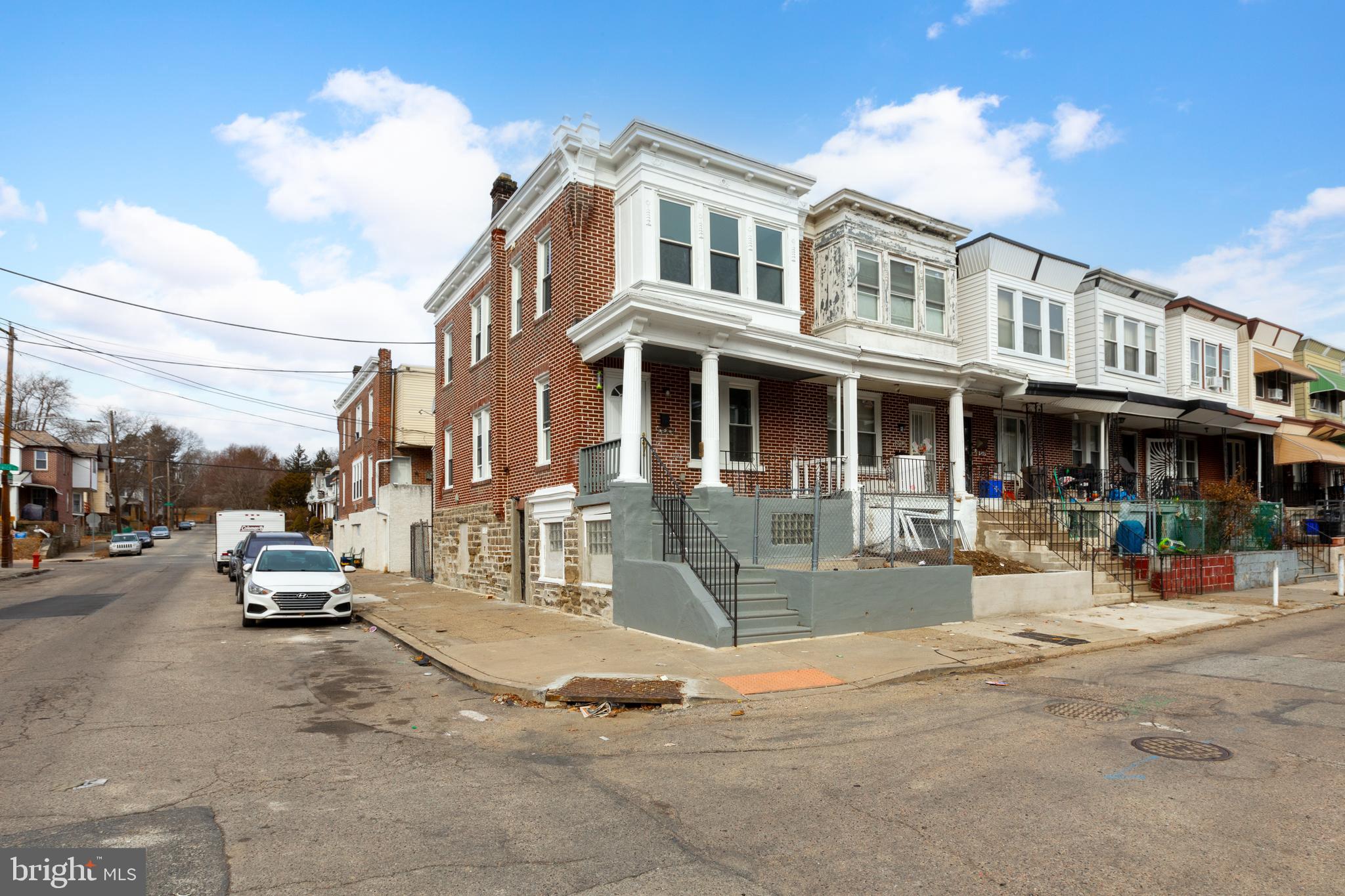 WEST OAK LANE - Residential