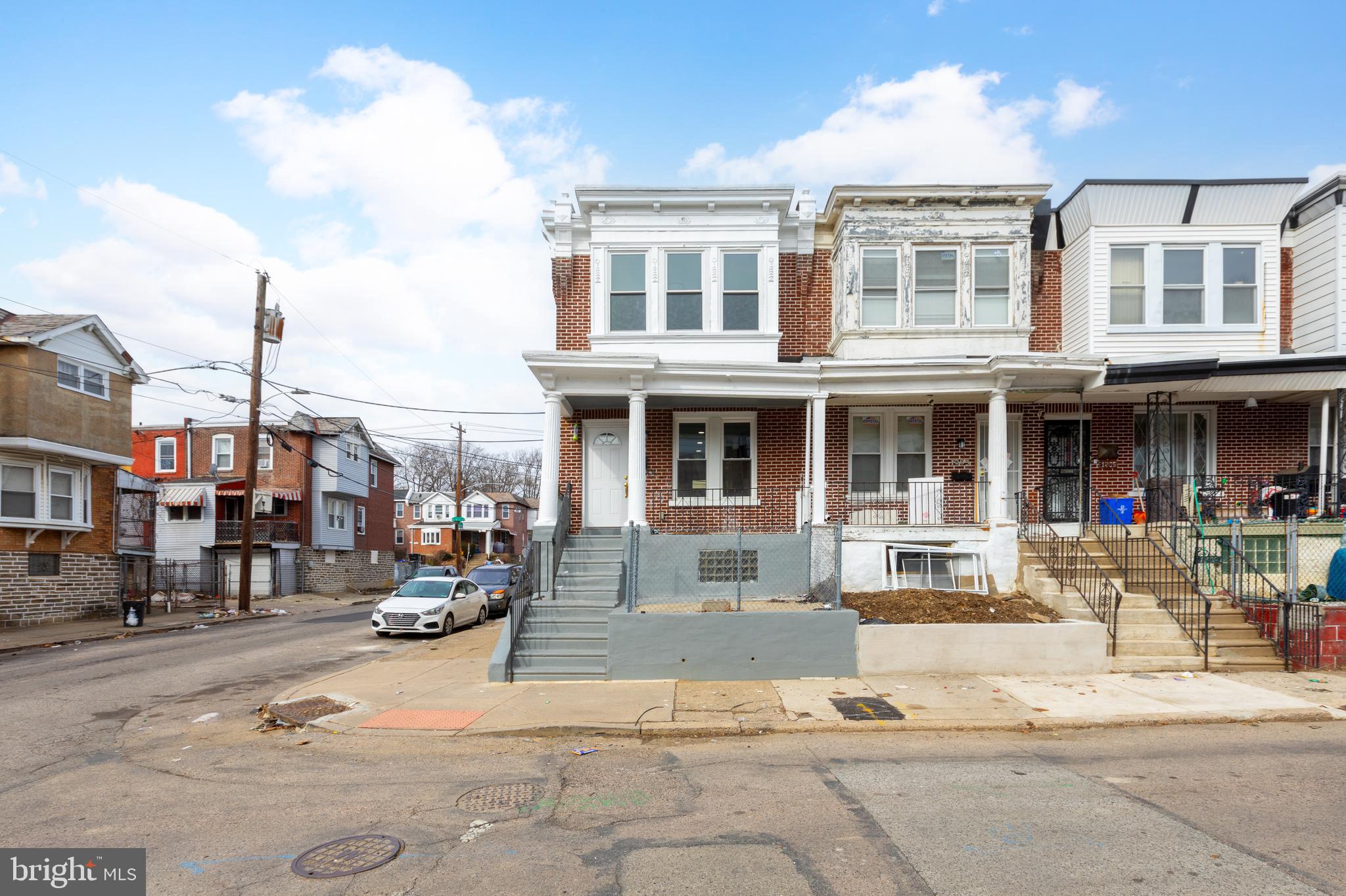 WEST OAK LANE - Residential