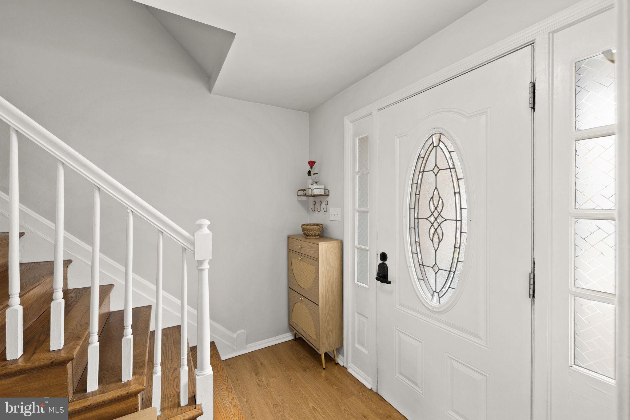 GREENWICH HILL - Residential