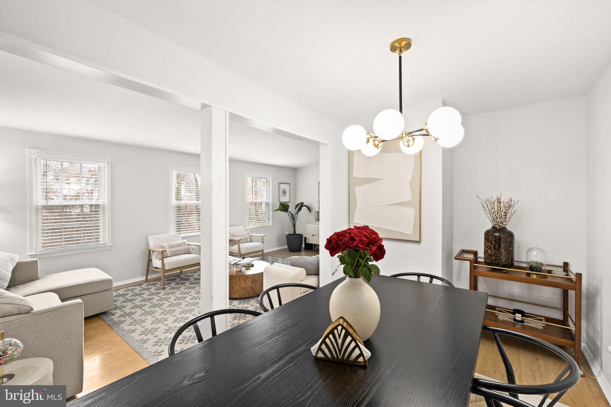 GREENWICH HILL - Residential