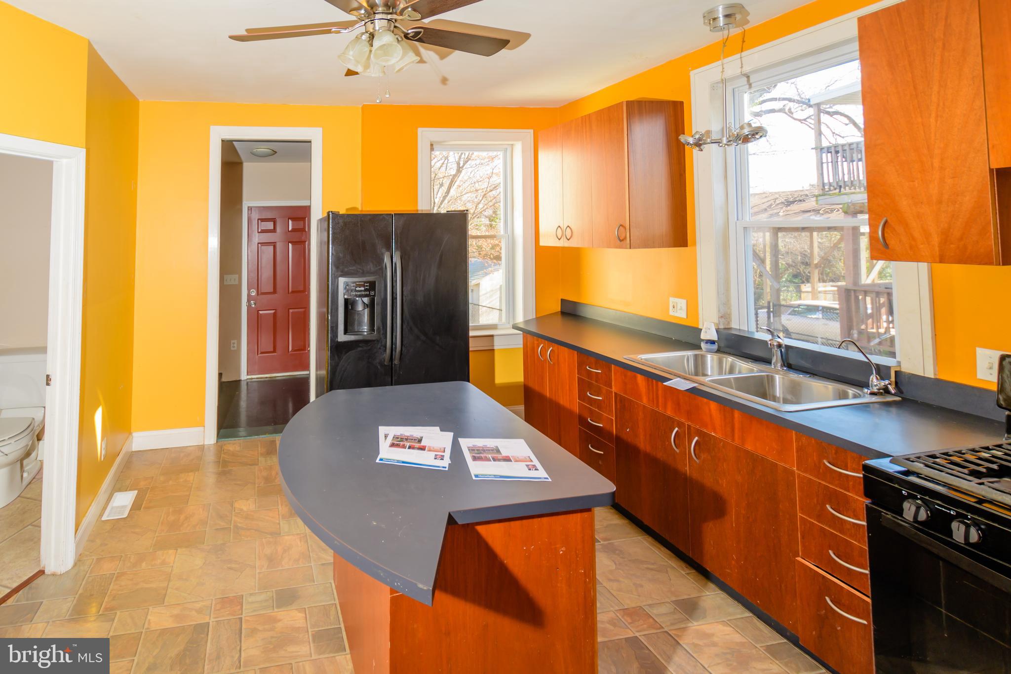 FRANKFORD - Residential