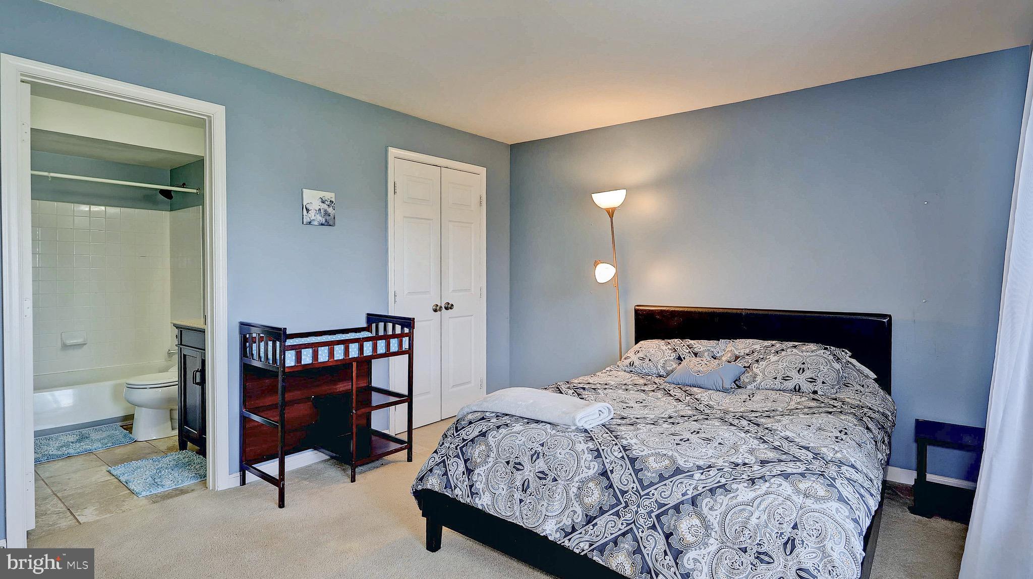 STRATFORD CONDOS - Residential