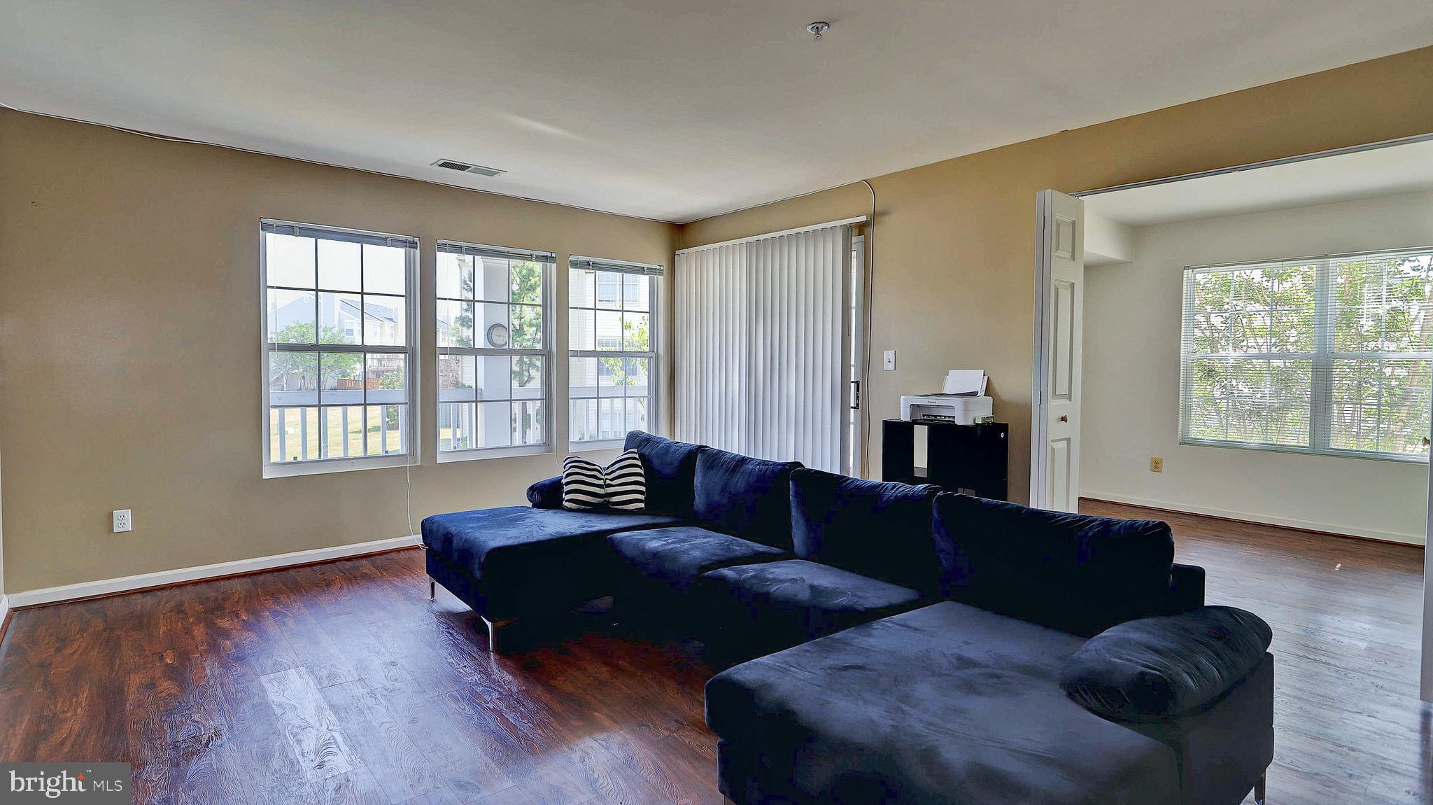 STRATFORD CONDOS - Residential