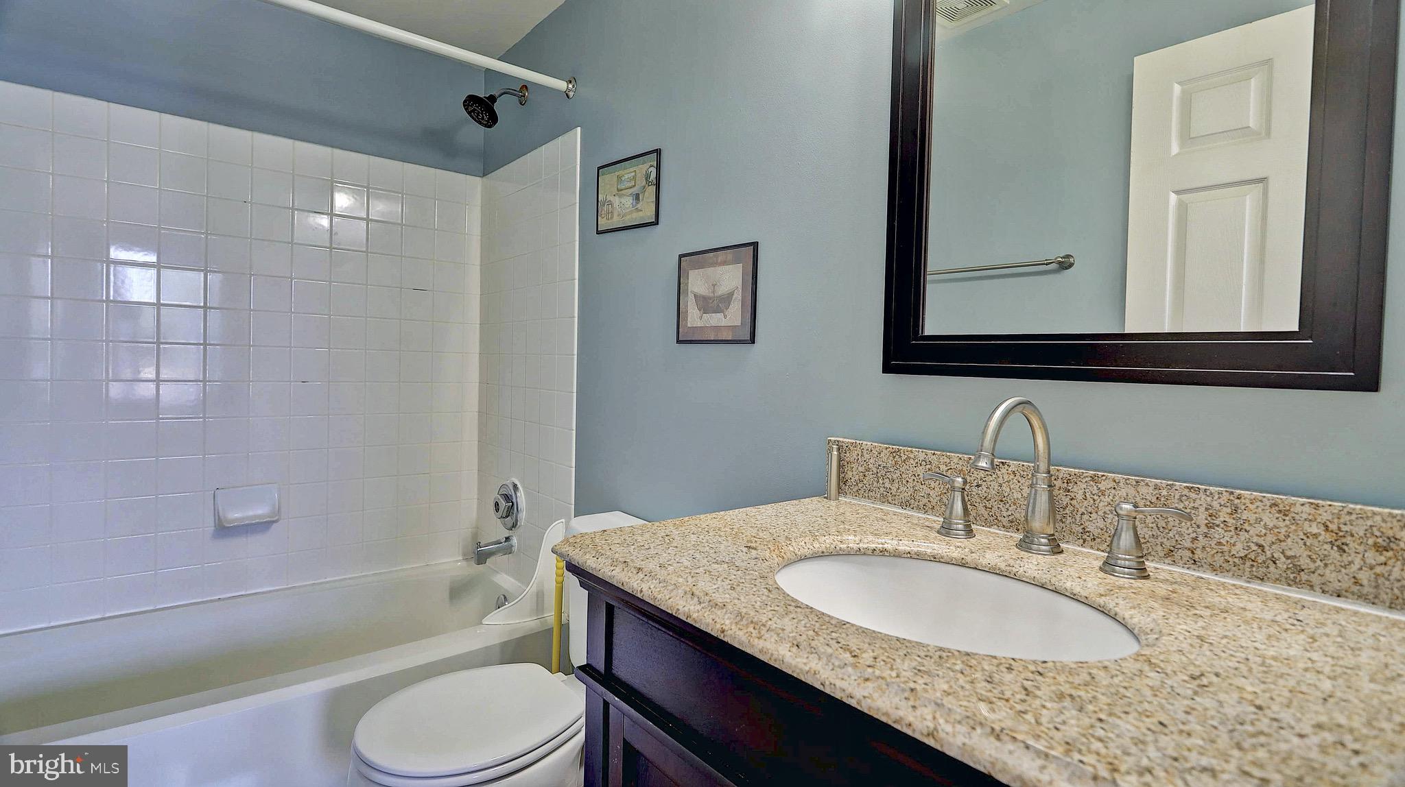 STRATFORD CONDOS - Residential