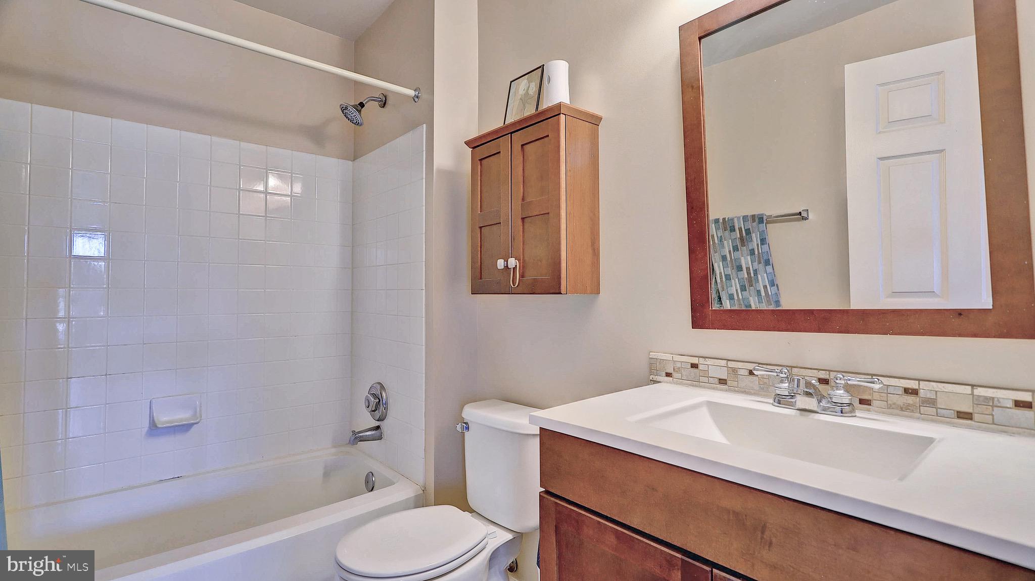 STRATFORD CONDOS - Residential