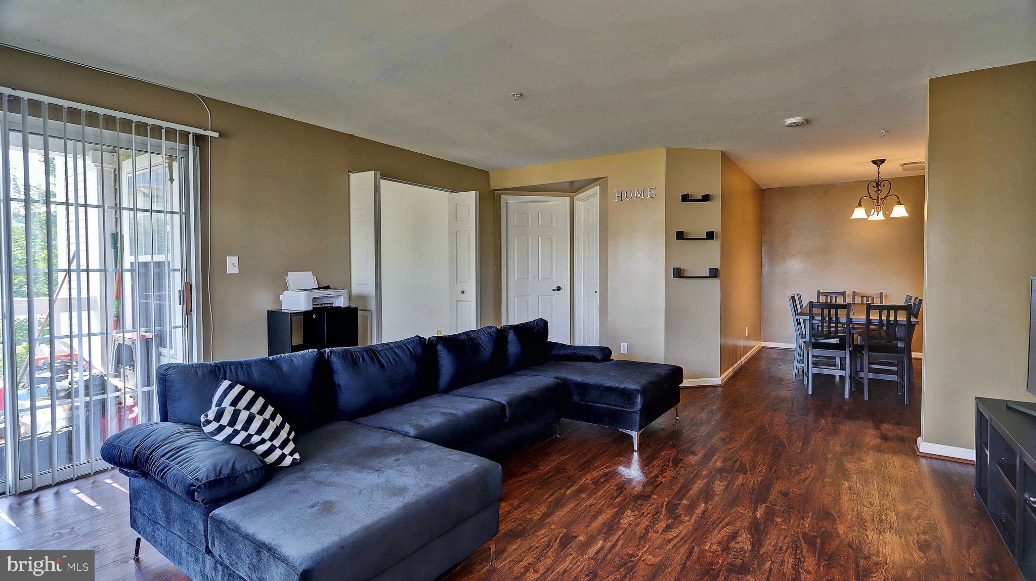 STRATFORD CONDOS - Residential