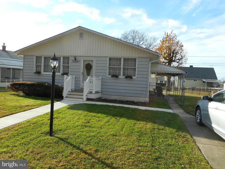 Unique 3 bedroom home in very desirable neighborhood.  Large finished basement with fireplace. Fully fenced backyard. The owner has kept this home spotless and in pristine condition. Owner has all records for roof and HVAC. Whole house generator, Waterproofed basement. Move In READY! Come look at this home today. It wont last long at this PRICE!