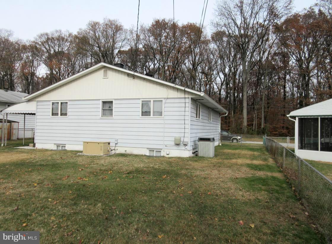 LODGE FOREST MANOR - Residential