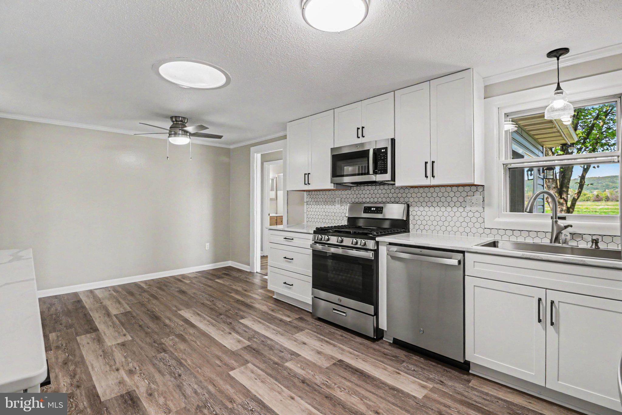 FAIRFIELD BOROUGH - Residential