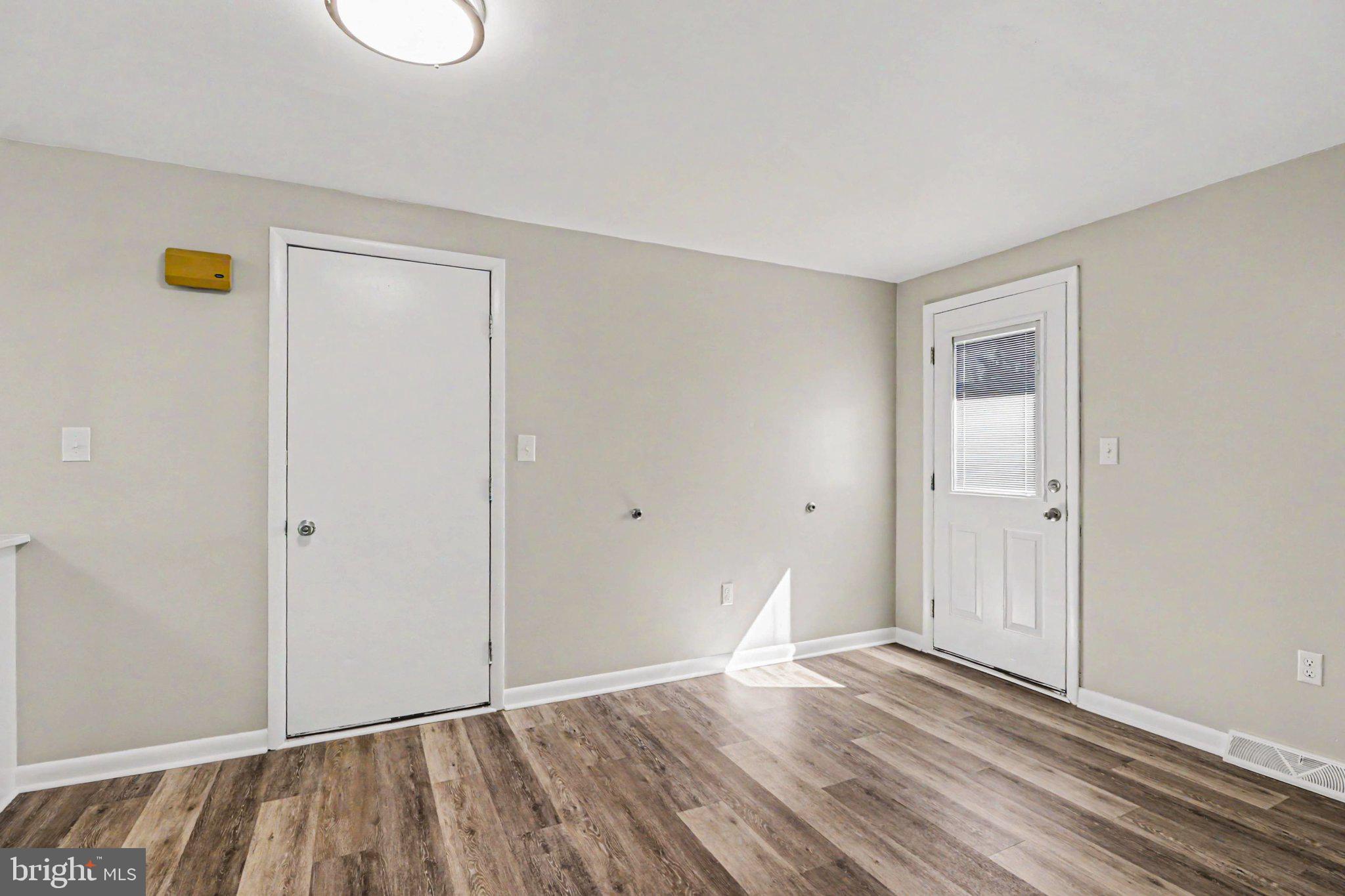 FAIRFIELD BOROUGH - Residential