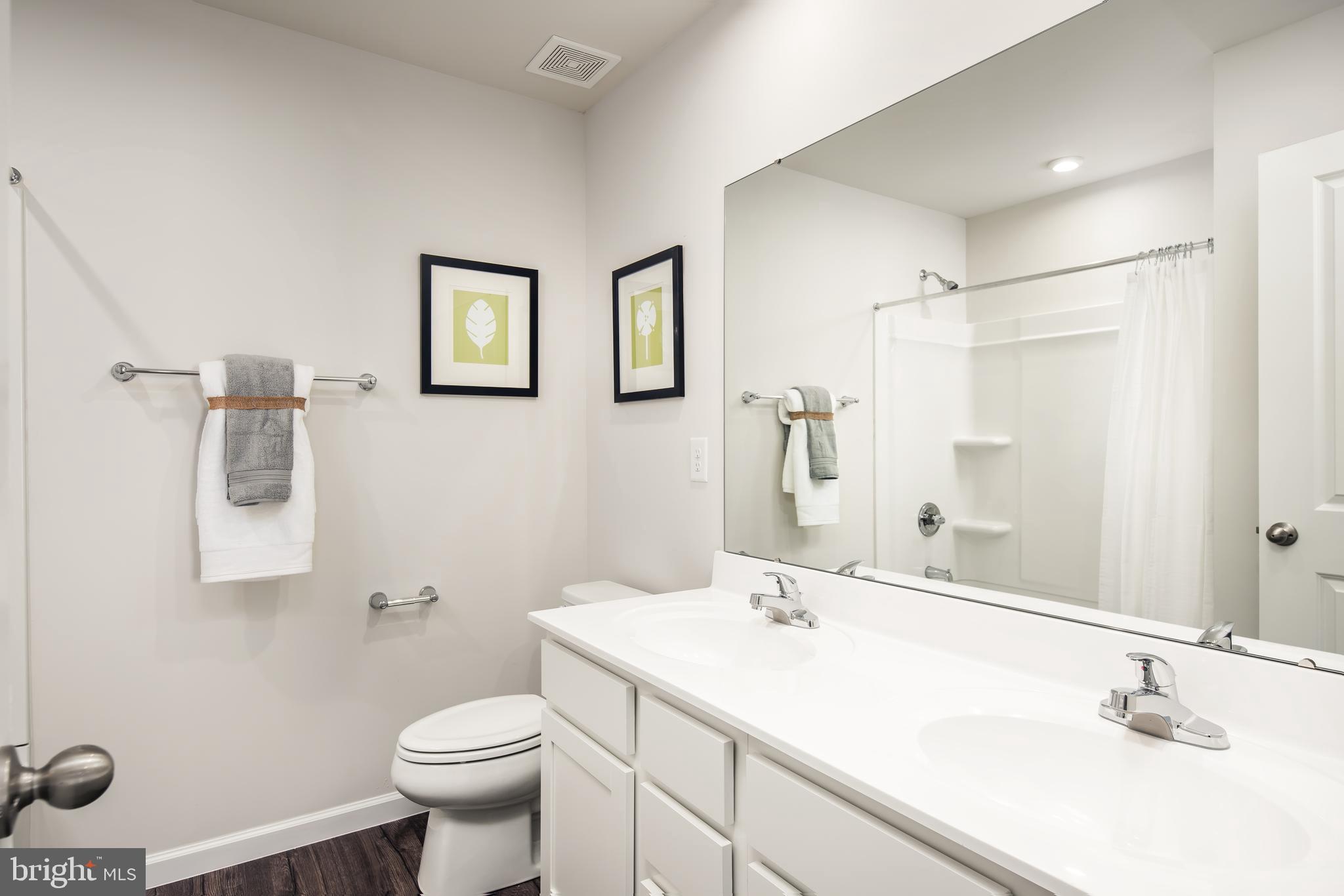 GREEN RIDGE MANOR - Residential