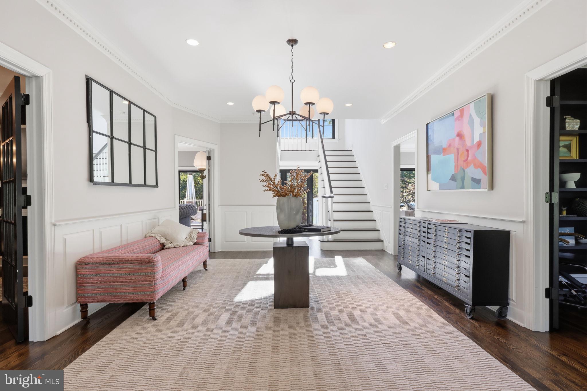 18 COLTS NECK DRIVE