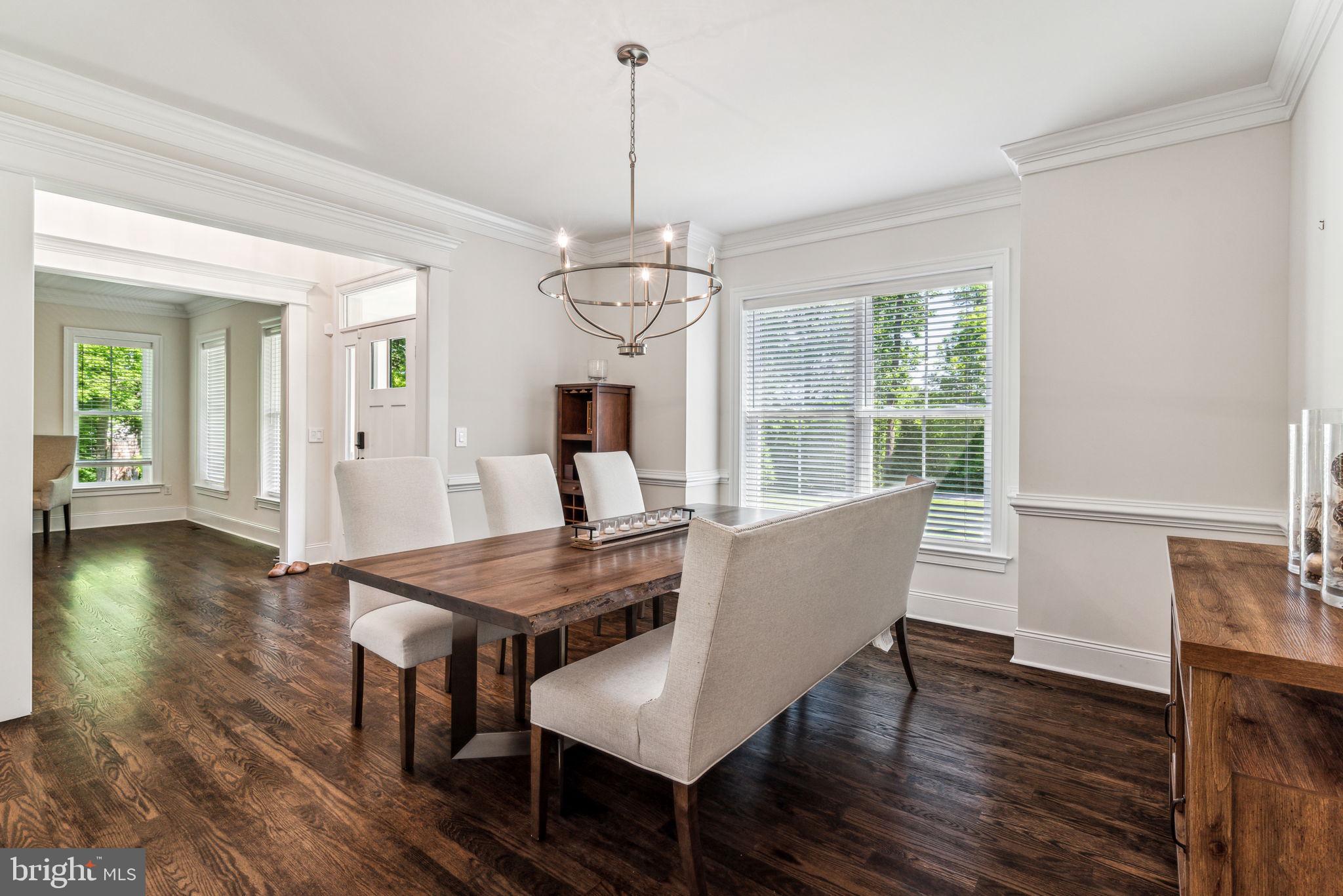 OAKWOOD - Residential