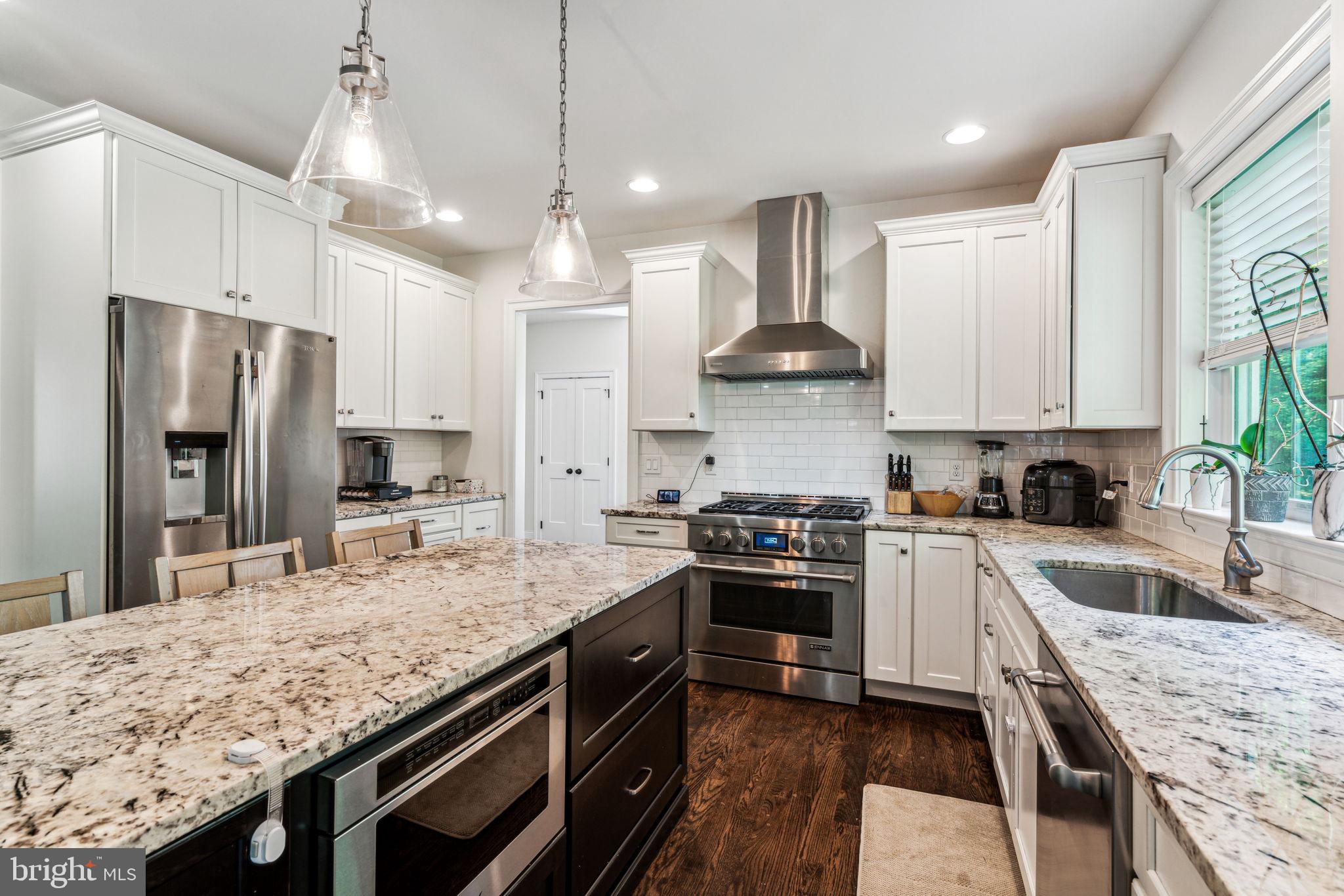 OAKWOOD - Residential