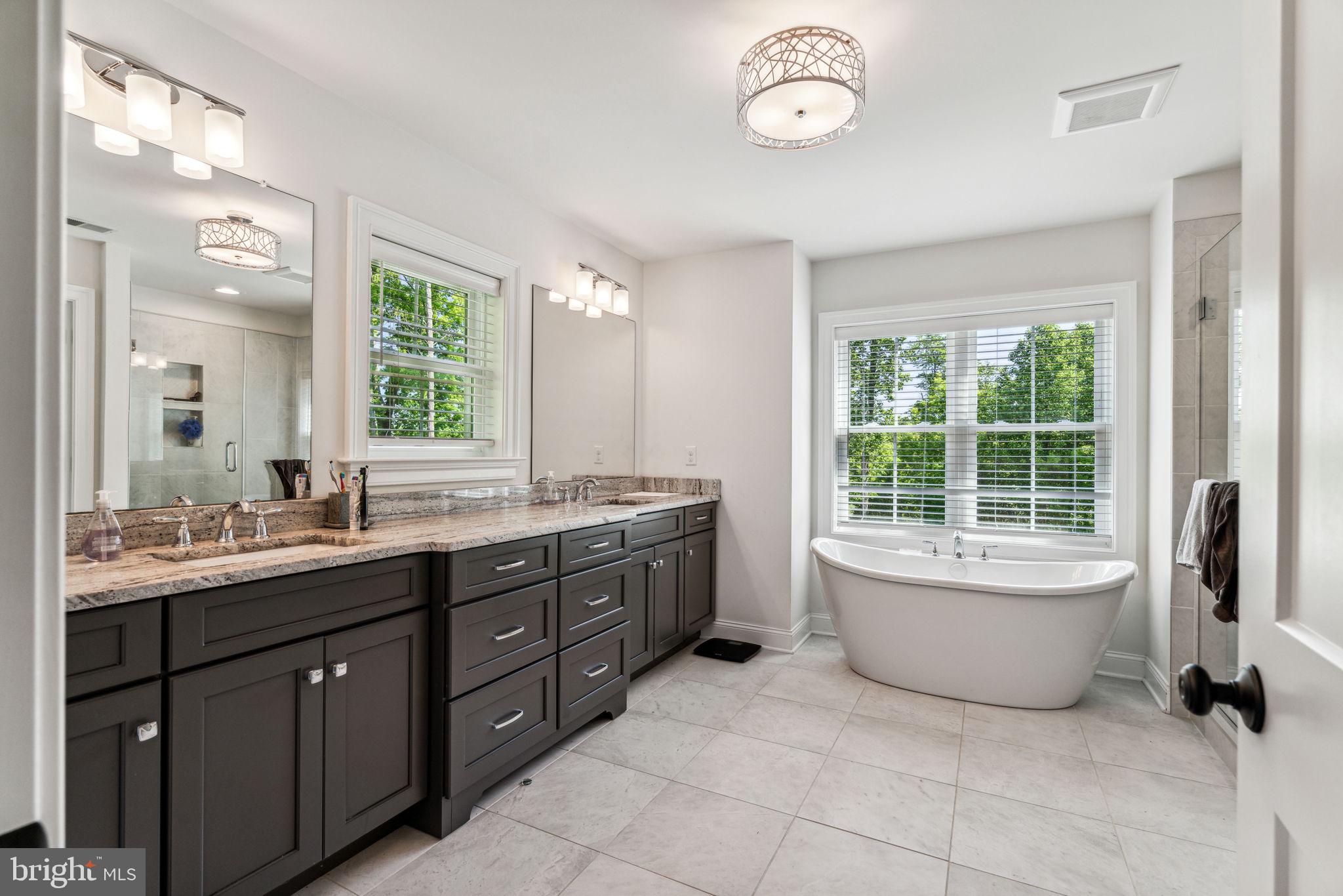 OAKWOOD - Residential