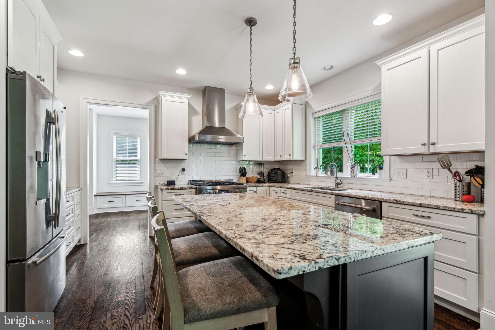 OAKWOOD - Residential