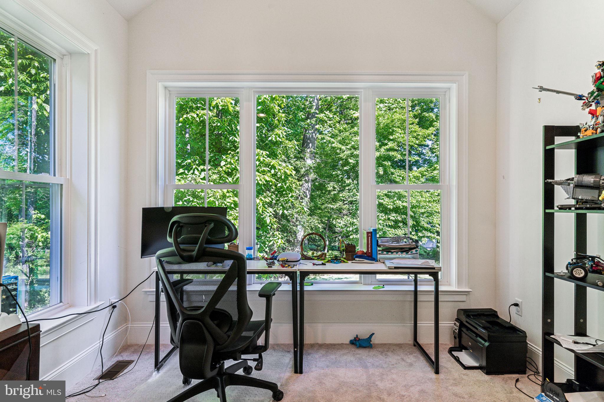 OAKWOOD - Residential