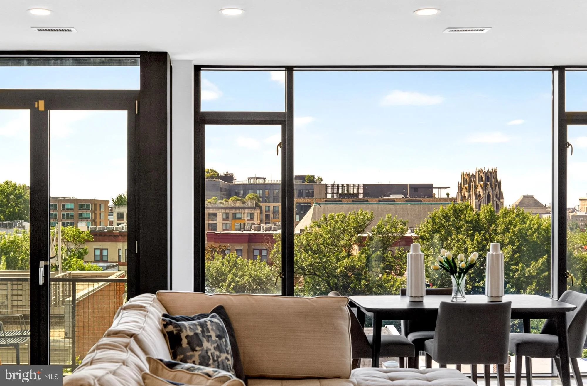1454 Belmont Street NW Unit 2
