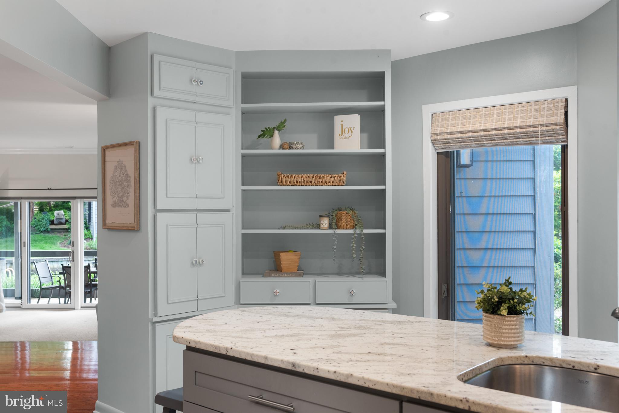 SHEARWATER CONDO - Residential