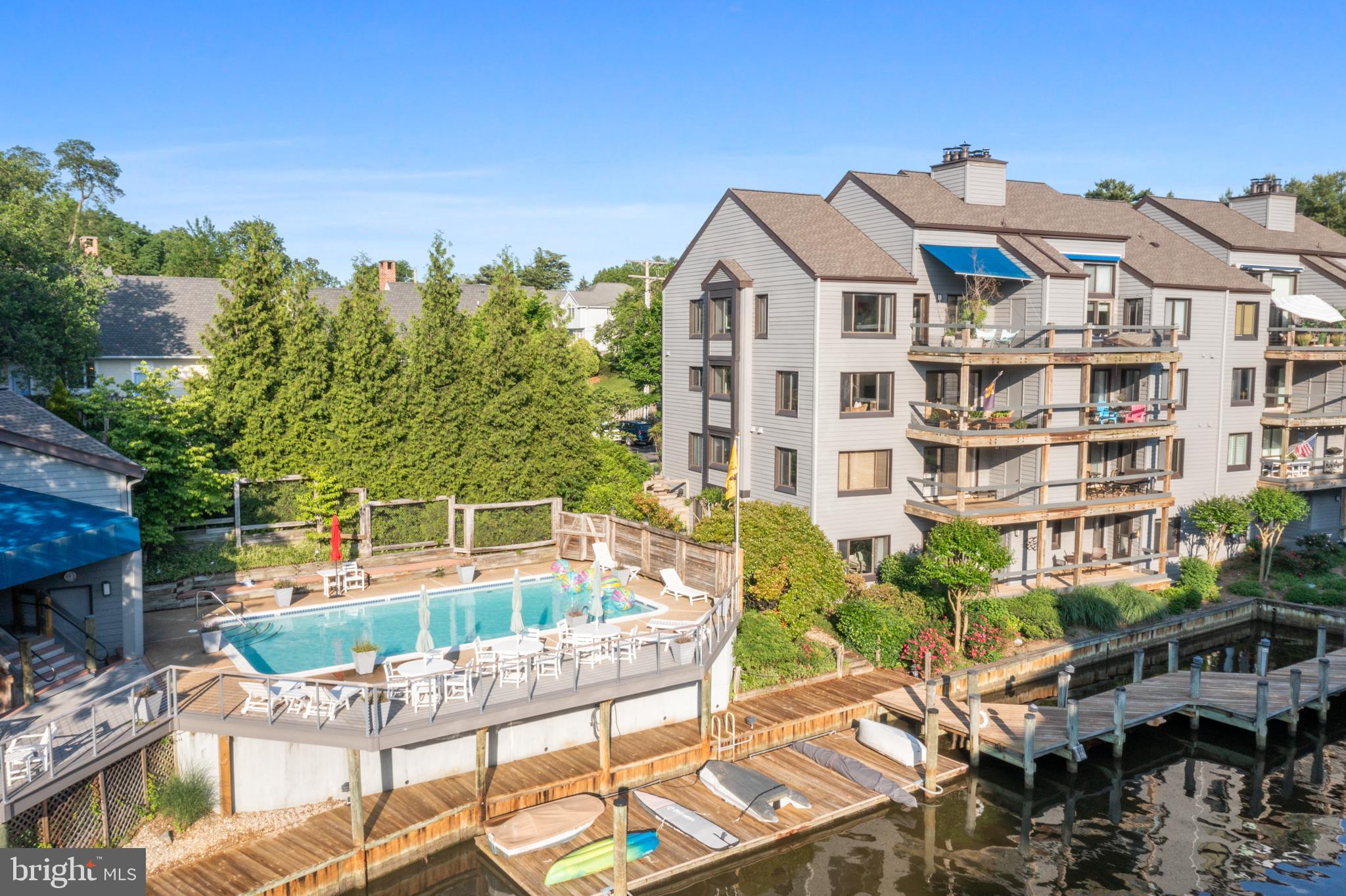 SHEARWATER CONDO - Residential