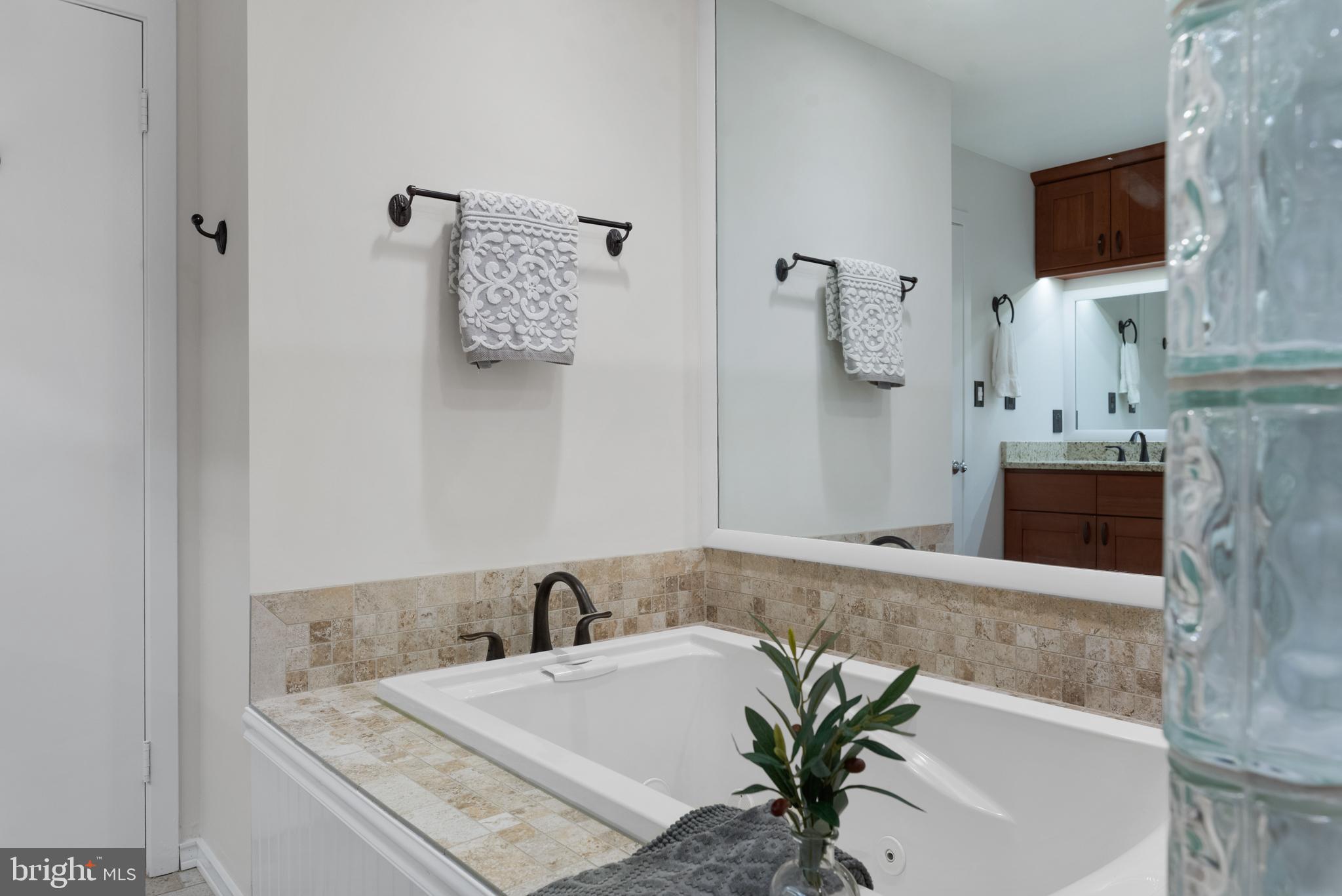 SHEARWATER CONDO - Residential