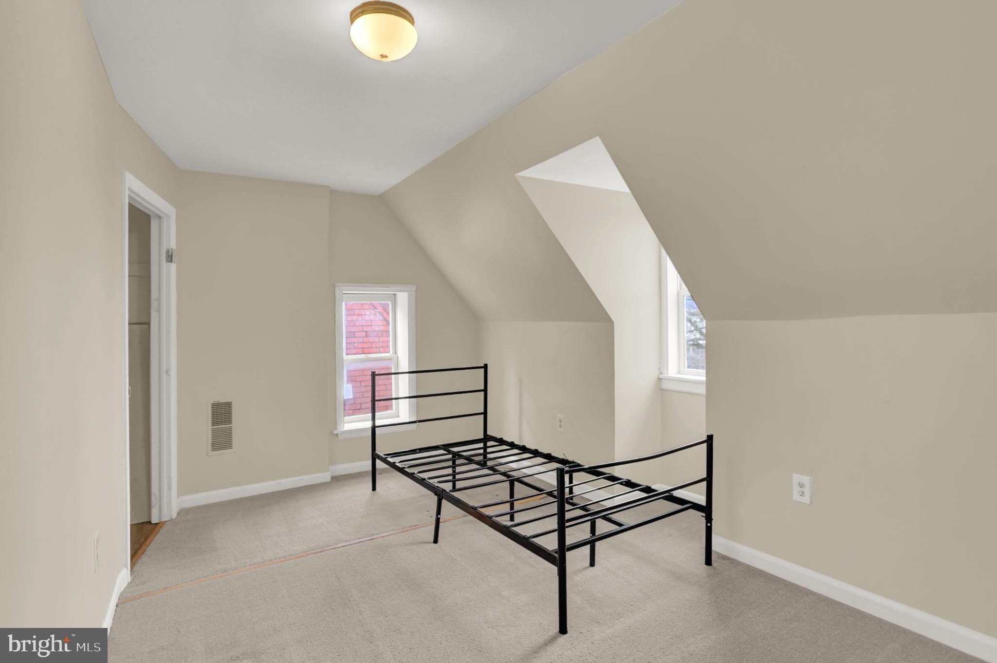 HARRISBURG CITY - Residential