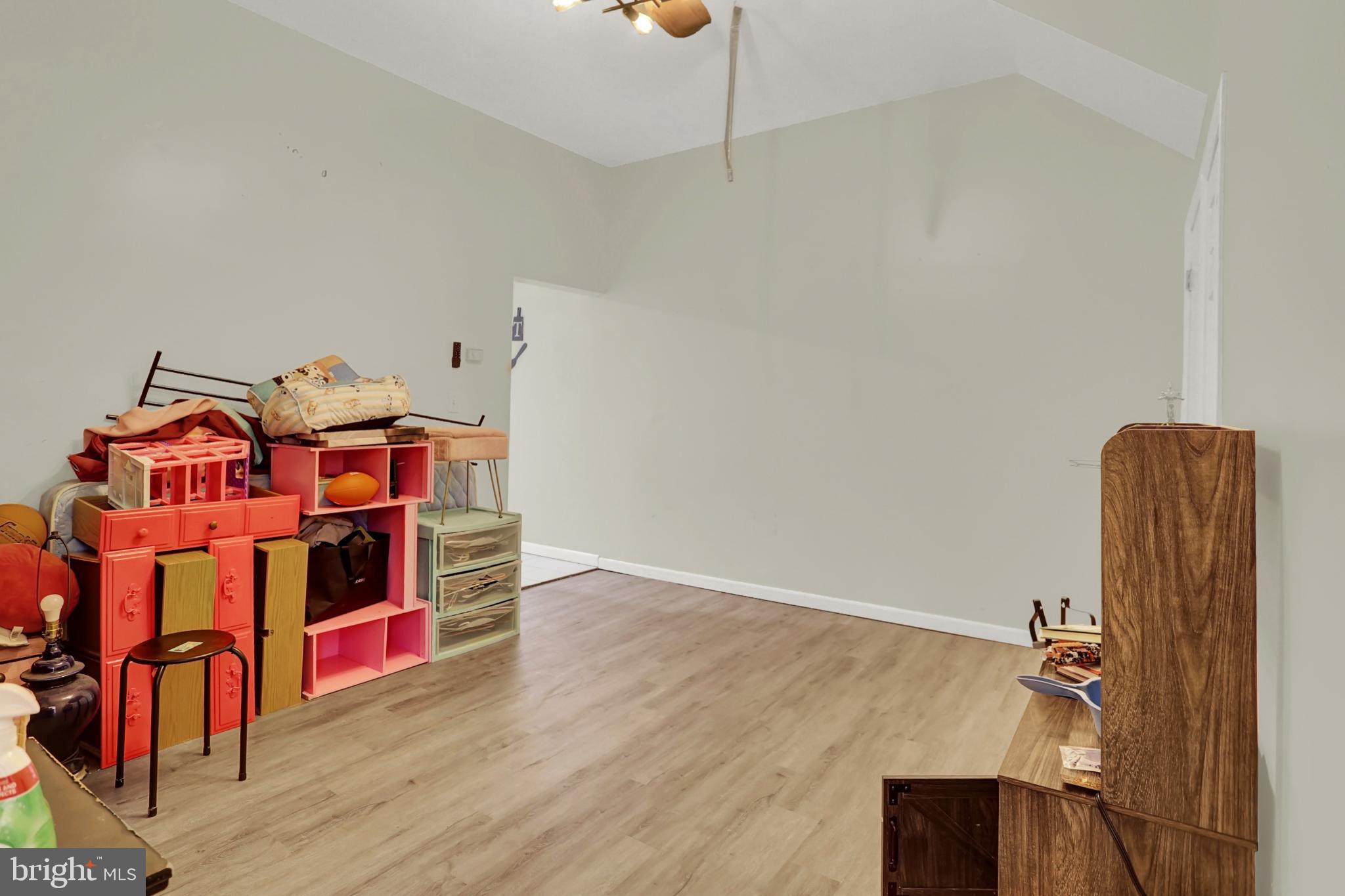 HARRISBURG CITY - Residential