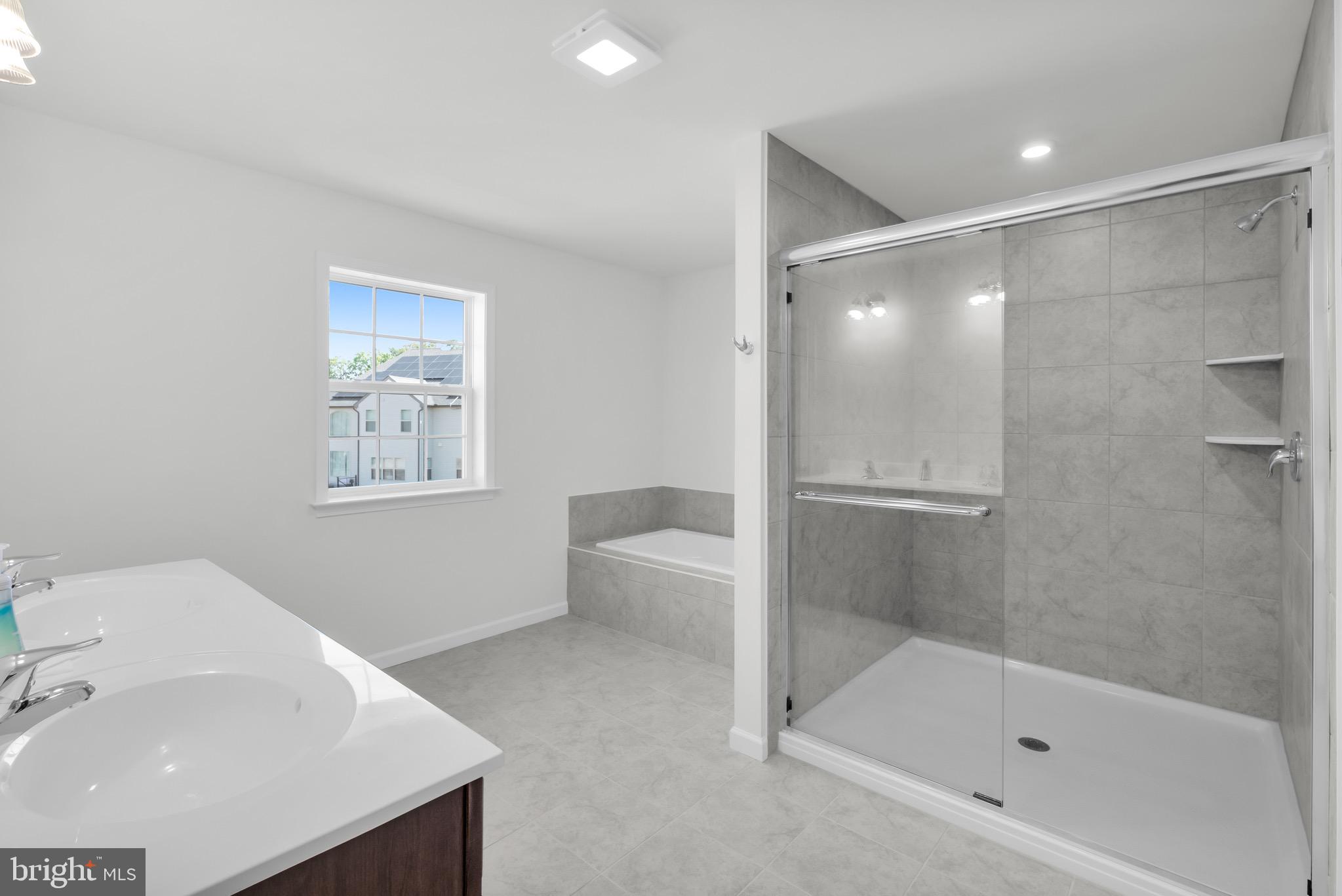 SILVER SPRING TWP - Residential