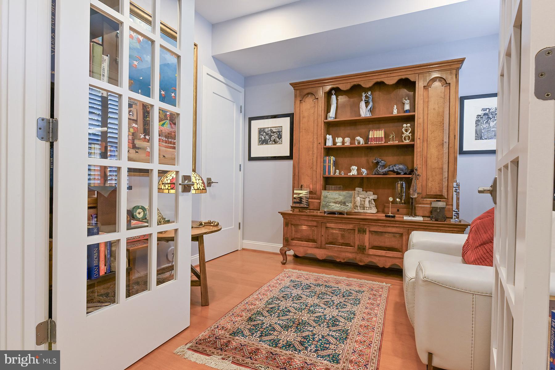 ANNAPOLIS - Residential