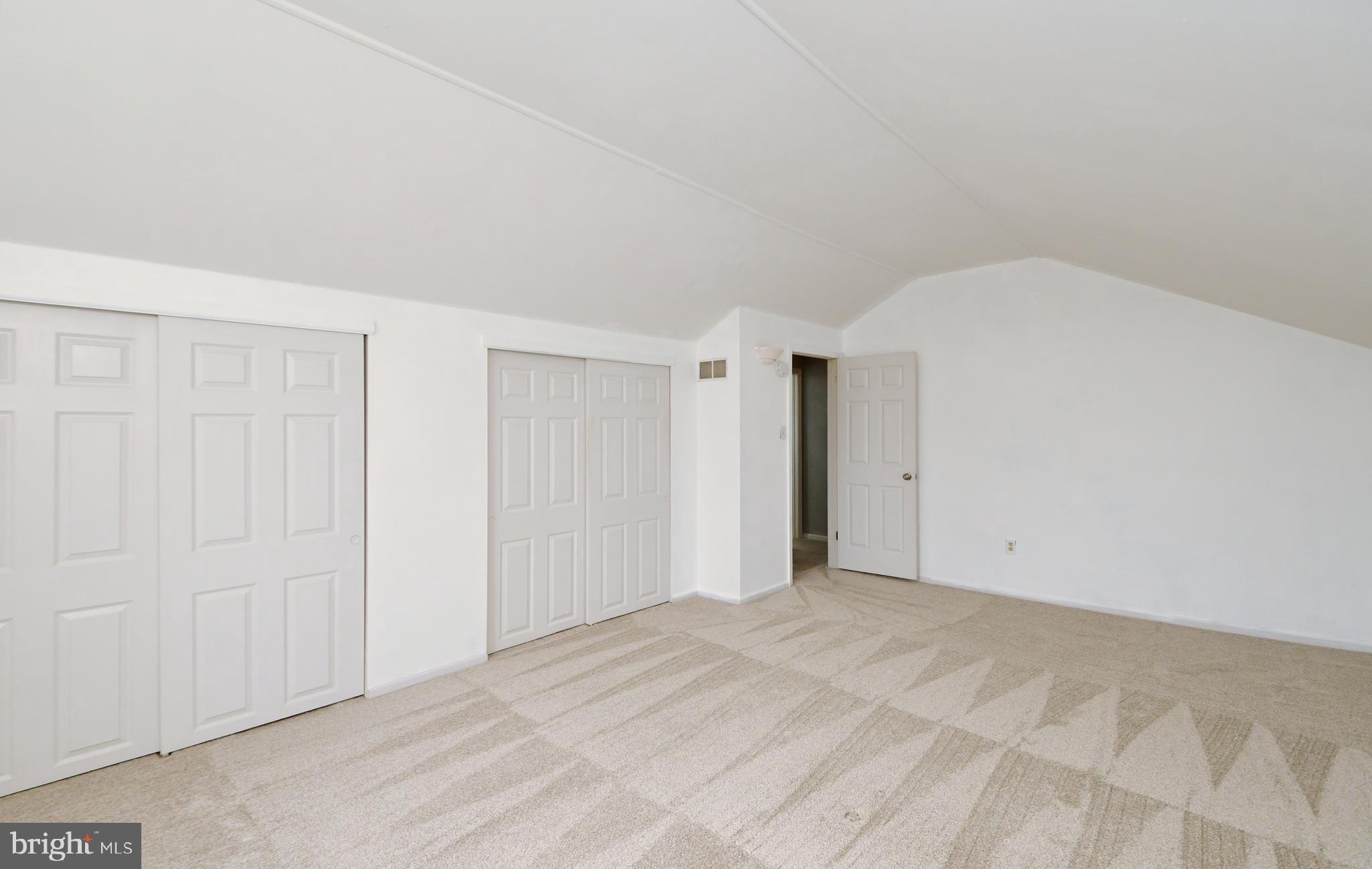 TELFORD HILLS - Residential Lease