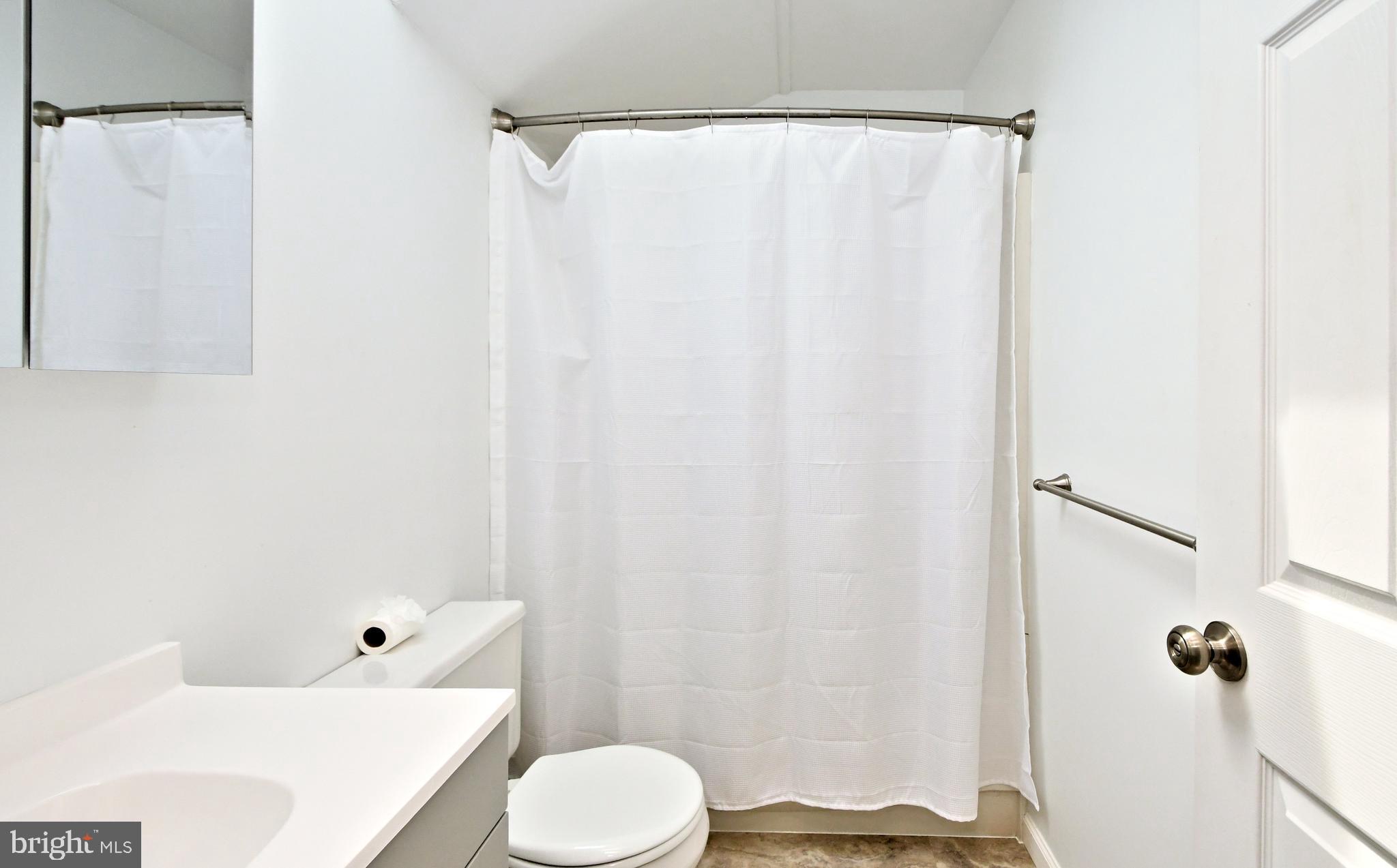 TELFORD HILLS - Residential Lease