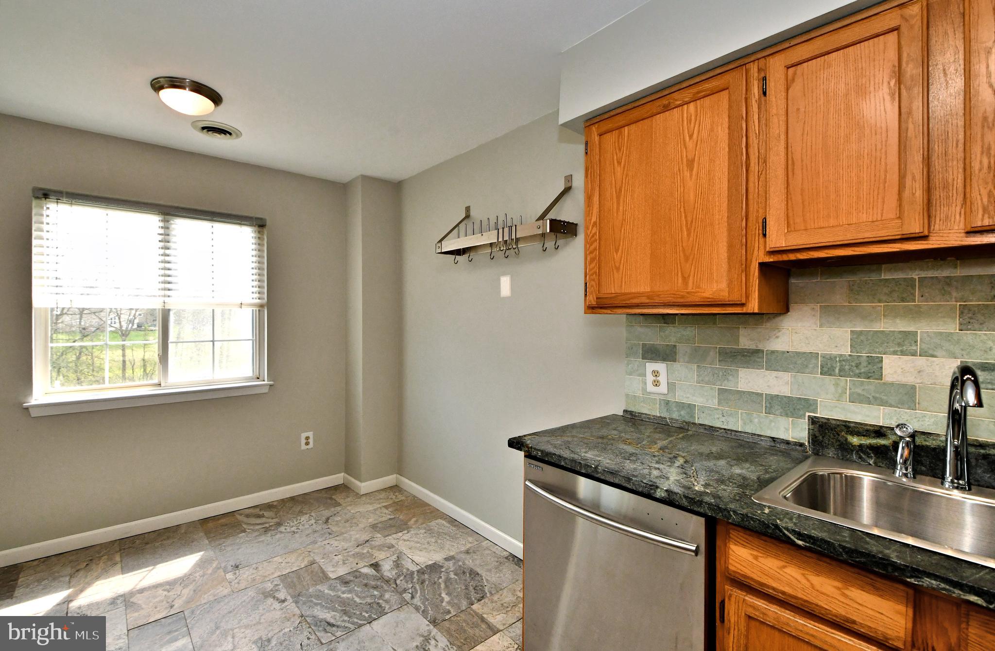 TELFORD HILLS - Residential Lease