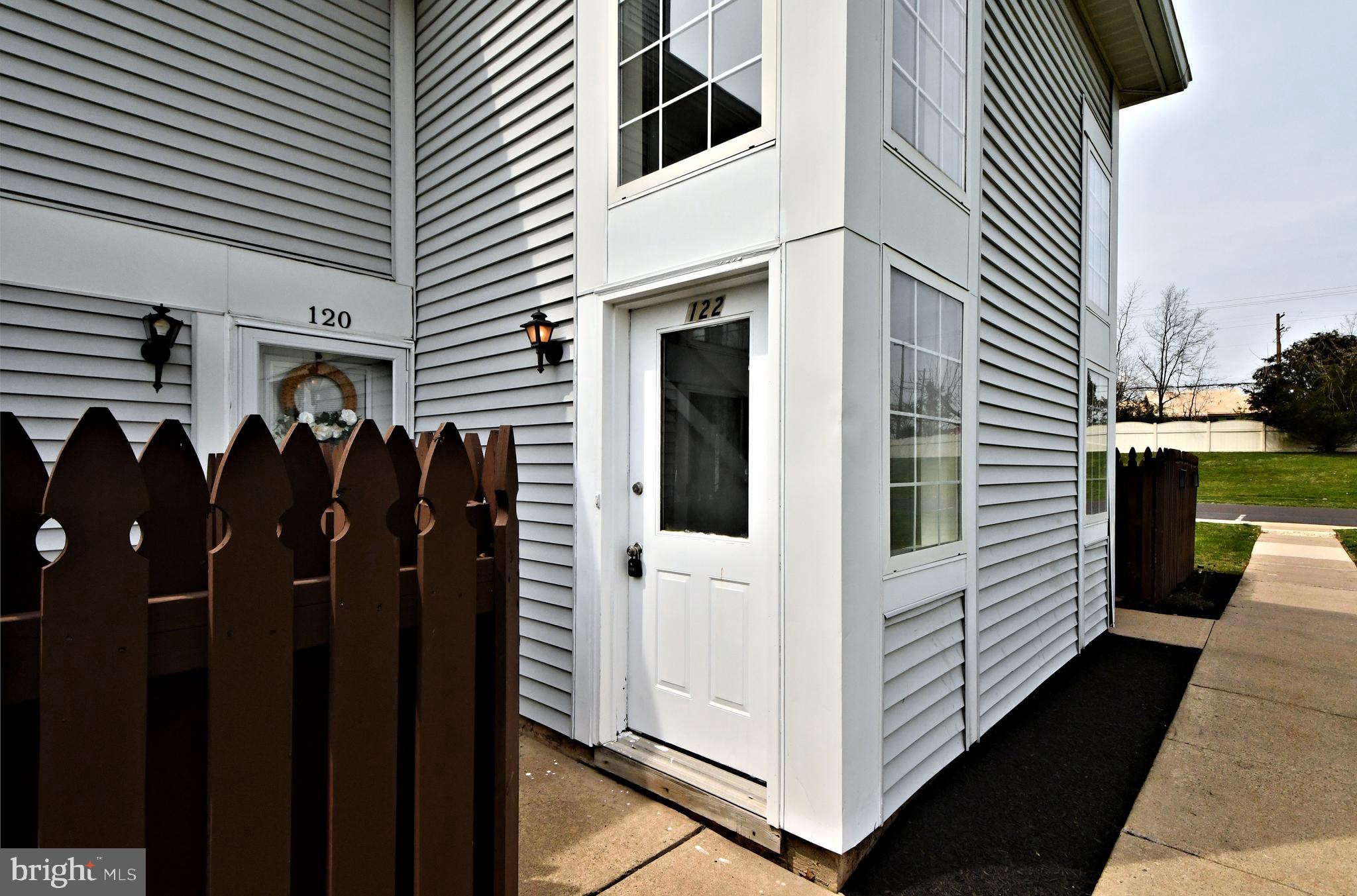 TELFORD HILLS - Residential Lease