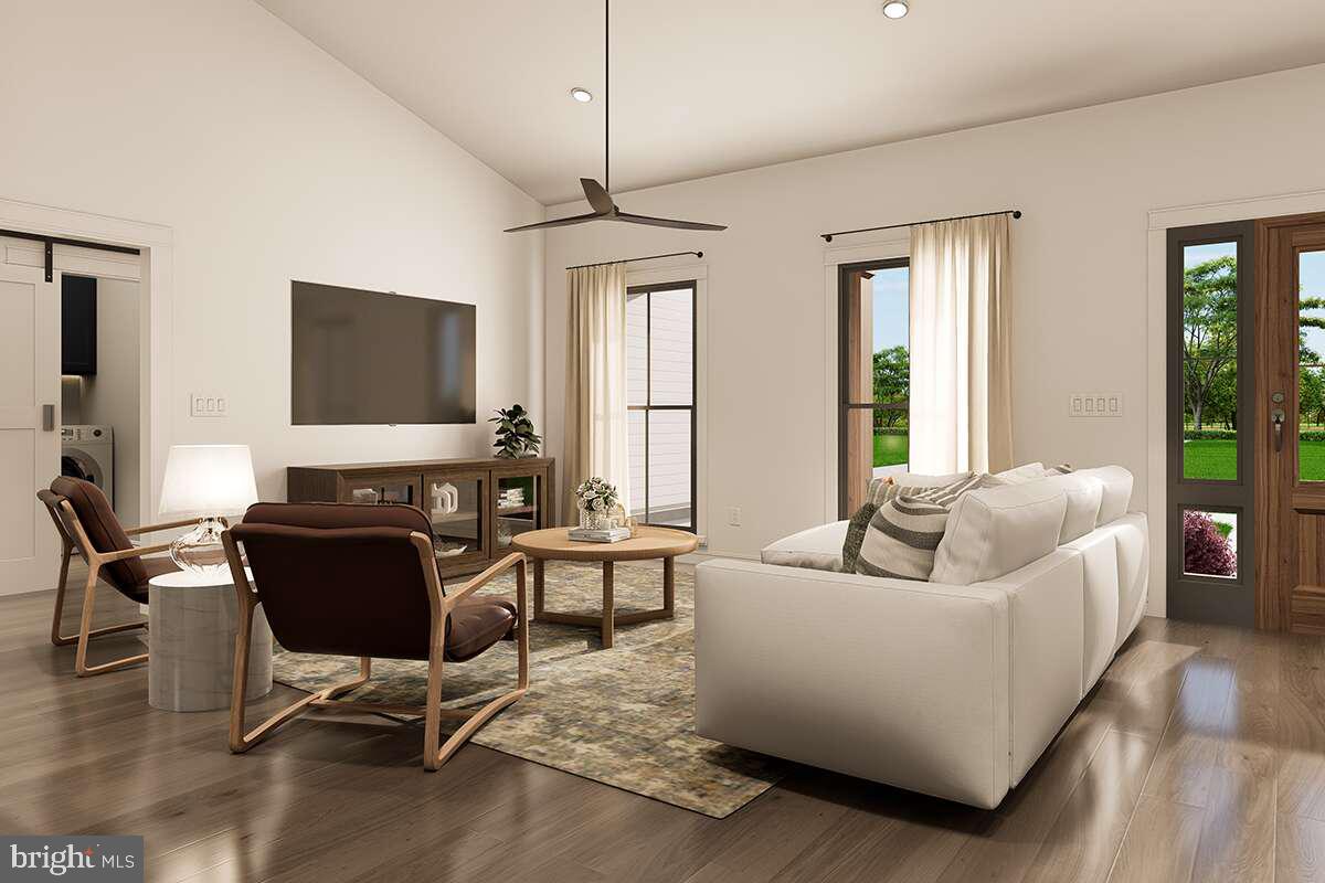 GLEBE HARBOR - Residential