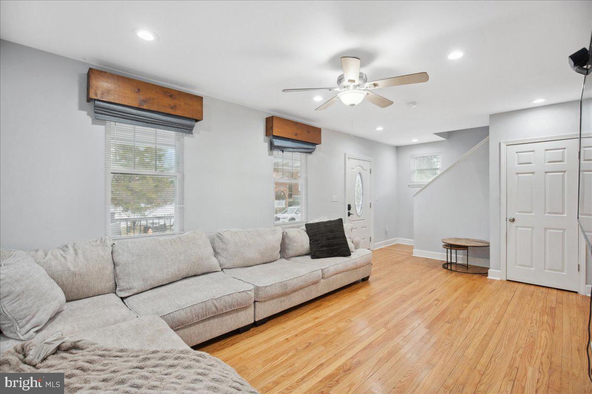 MOUNT RIDGE - Residential