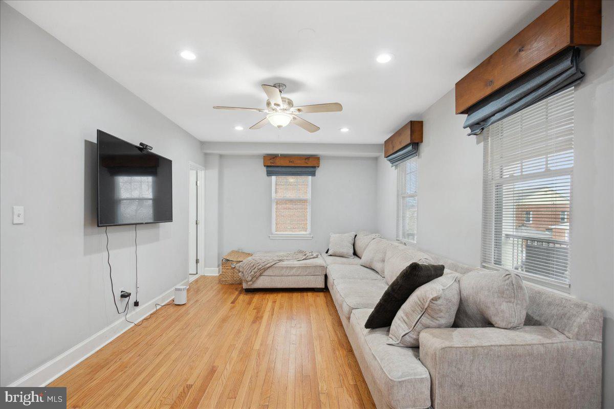 MOUNT RIDGE - Residential