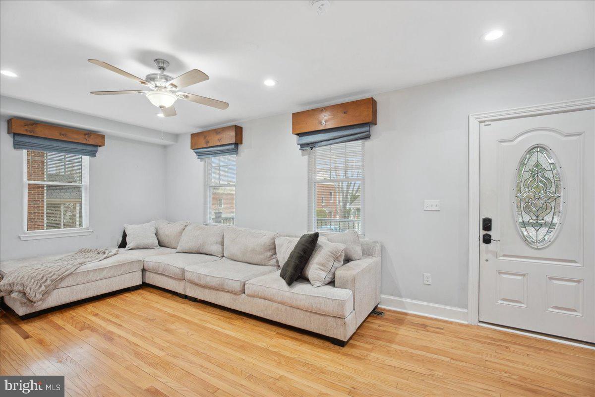 MOUNT RIDGE - Residential