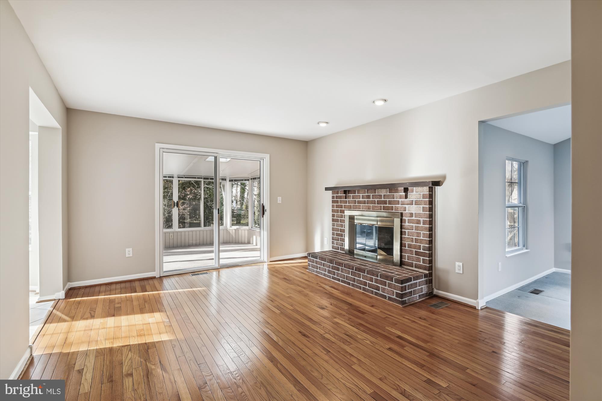 STEWARTS LANDING - Residential