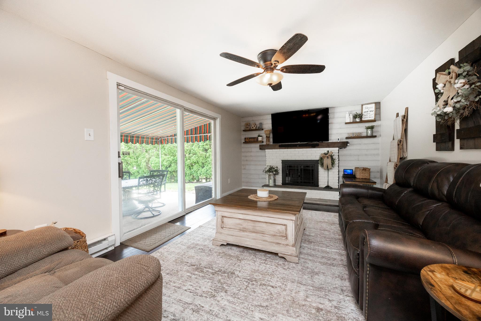 52 ONYX LANE