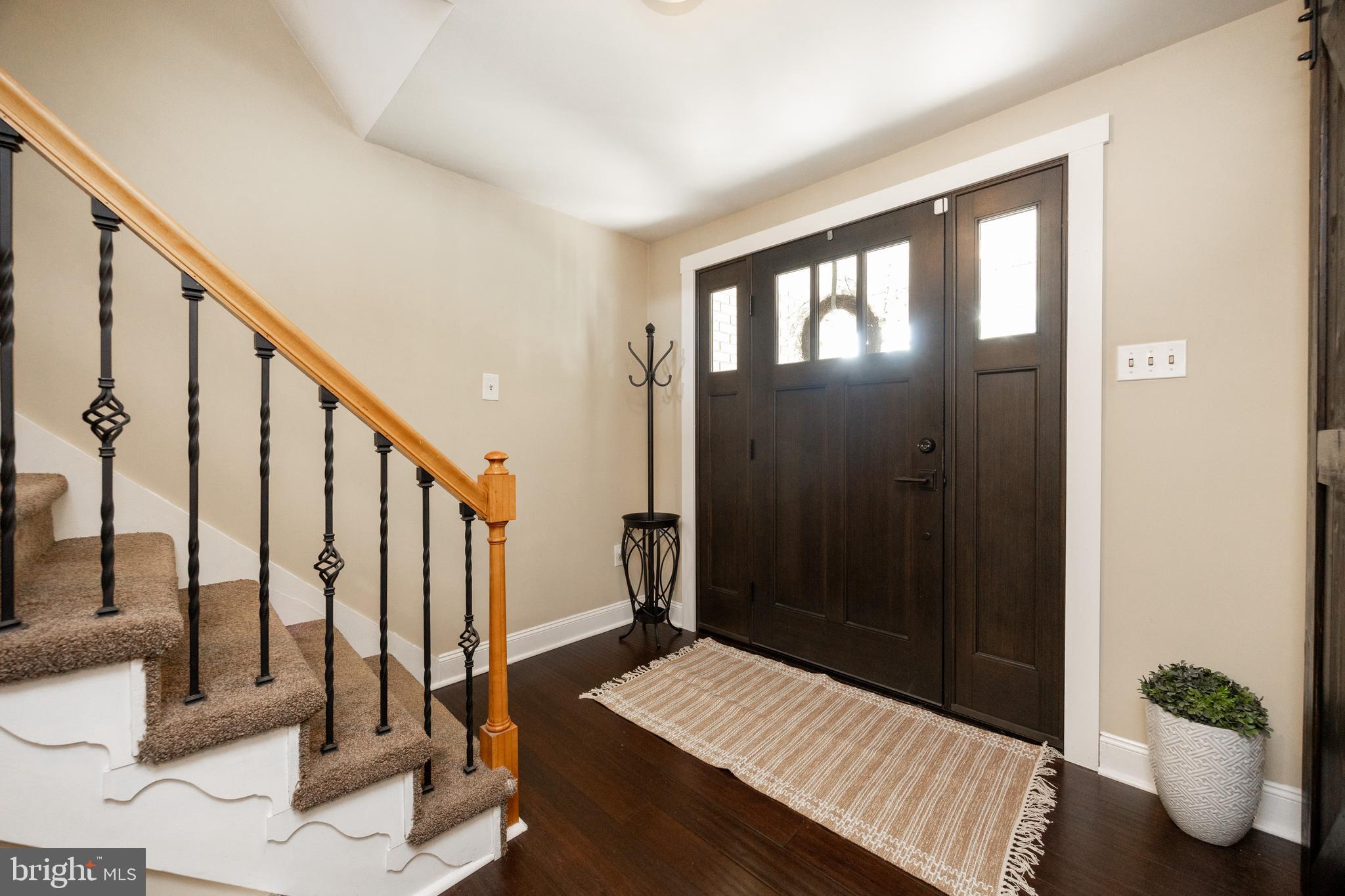 52 ONYX LANE