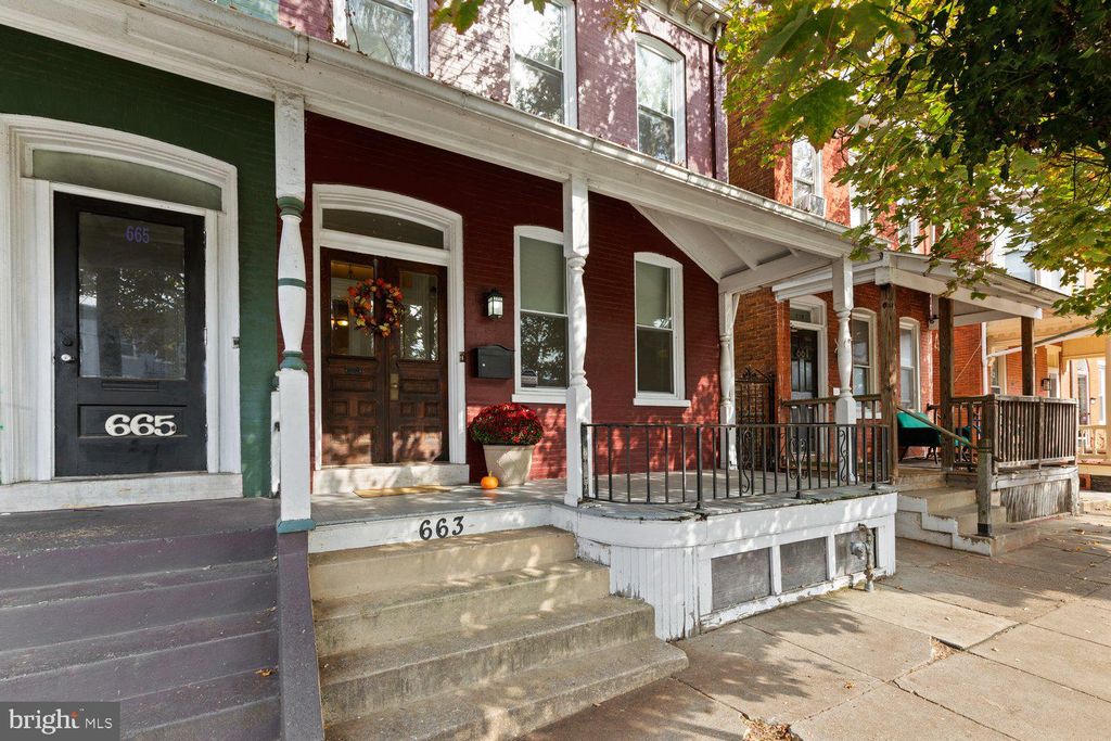 Photo of 663 W Orange STREET, Lancaster, PA 17603 (MLS # PALA2042236)