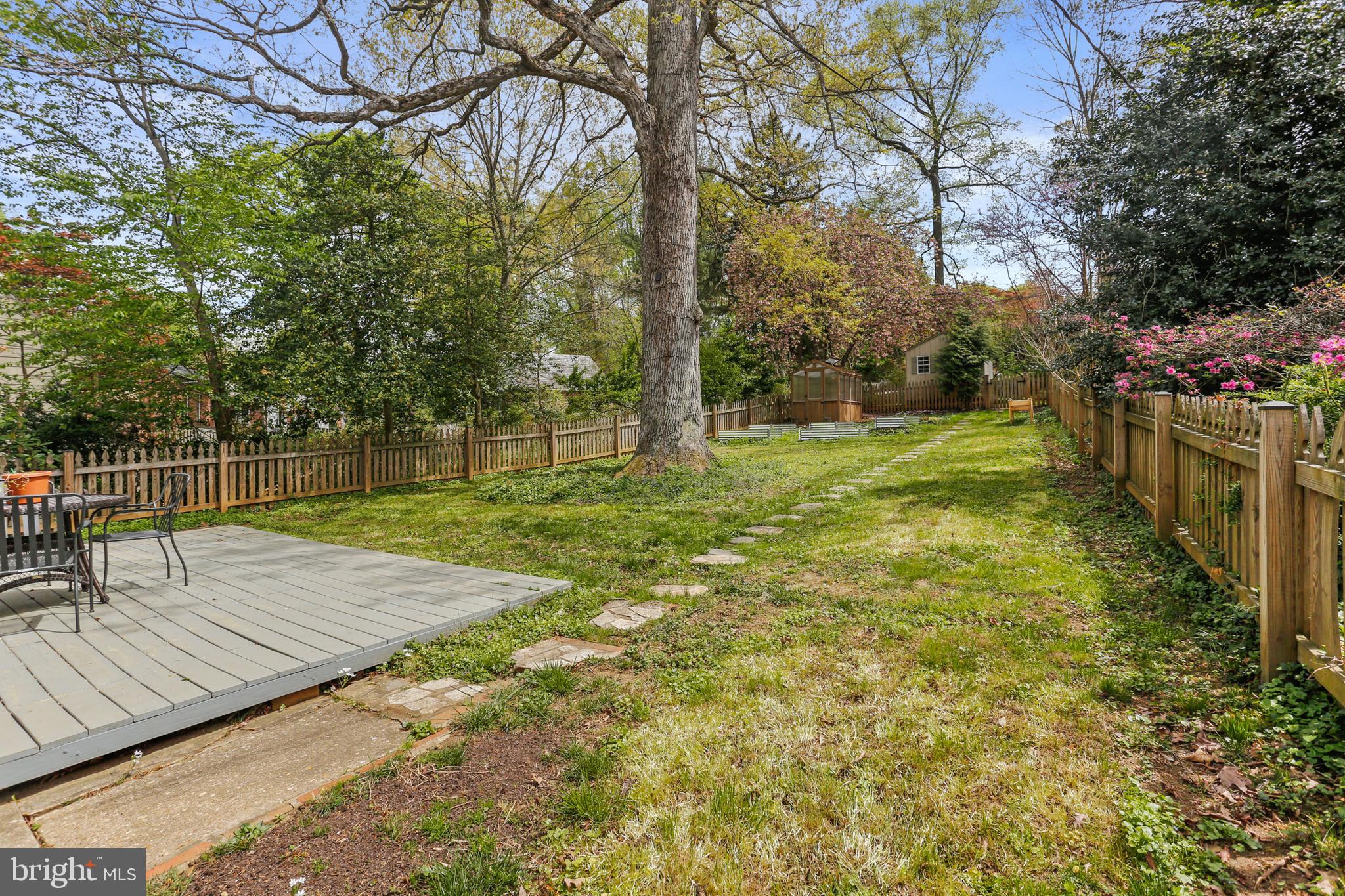 HUNTING RIDGE HISTORIC DISTRICT - Residential