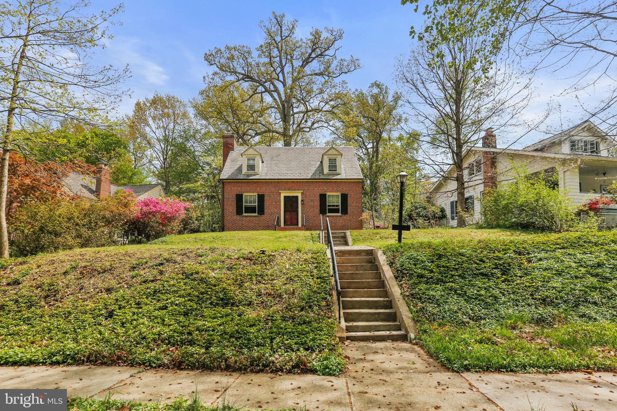HUNTING RIDGE HISTORIC DISTRICT - Residential