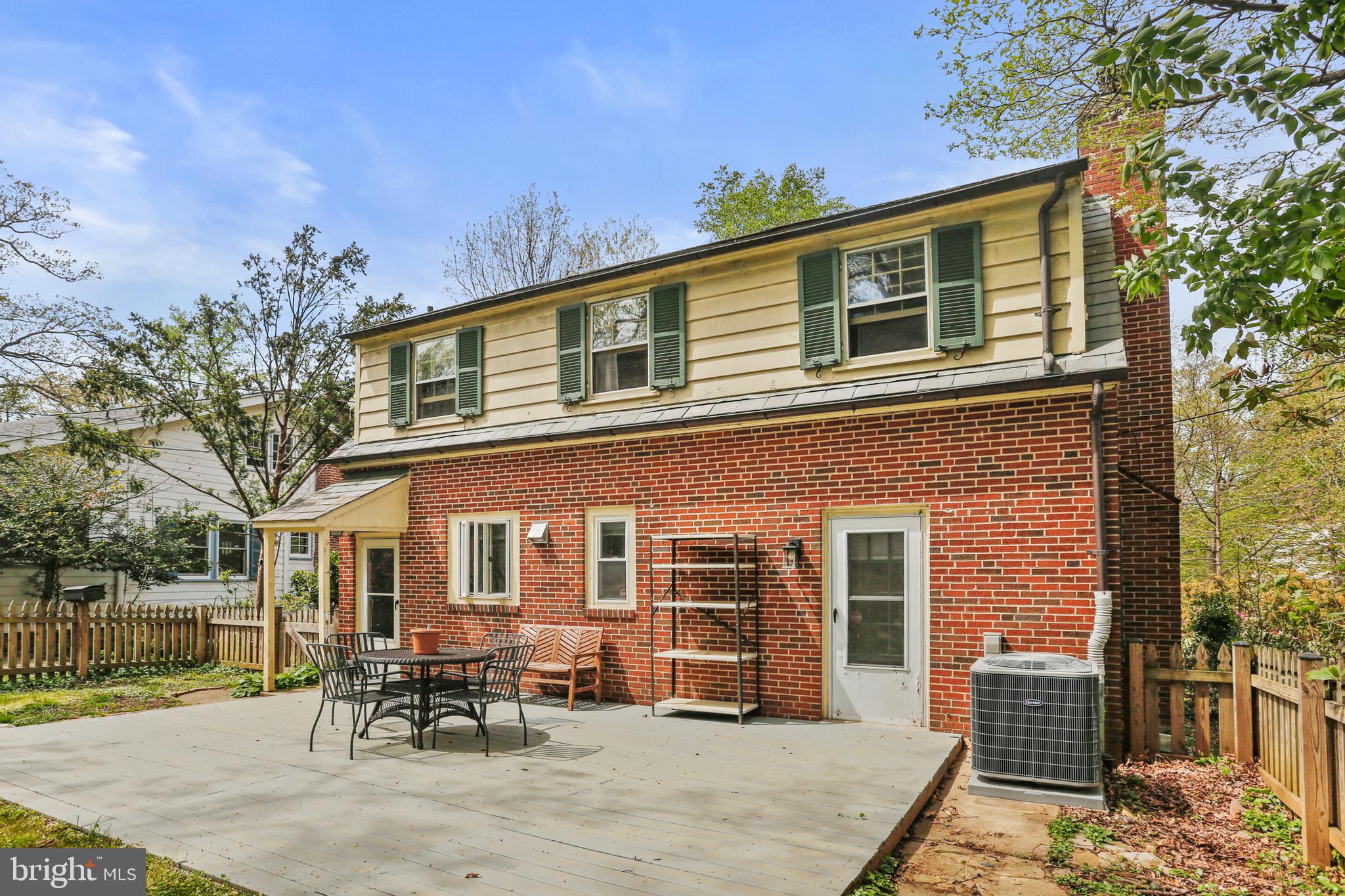 HUNTING RIDGE HISTORIC DISTRICT - Residential