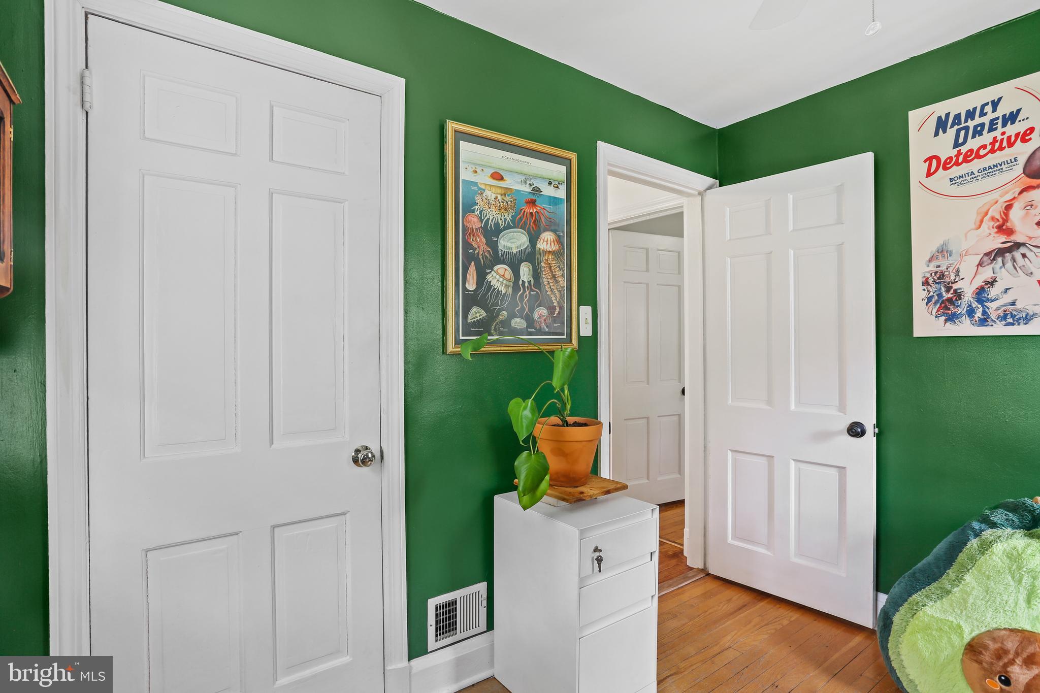 HUNTING RIDGE HISTORIC DISTRICT - Residential