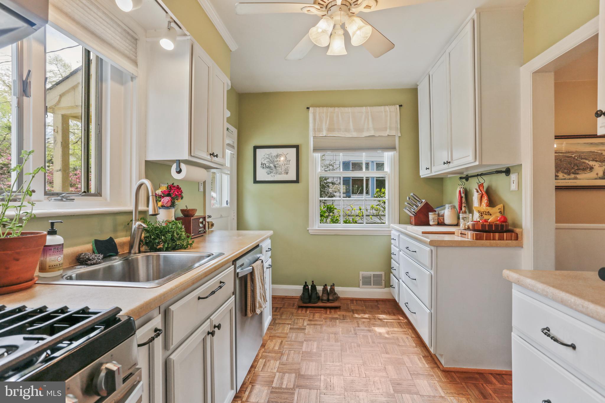 HUNTING RIDGE HISTORIC DISTRICT - Residential