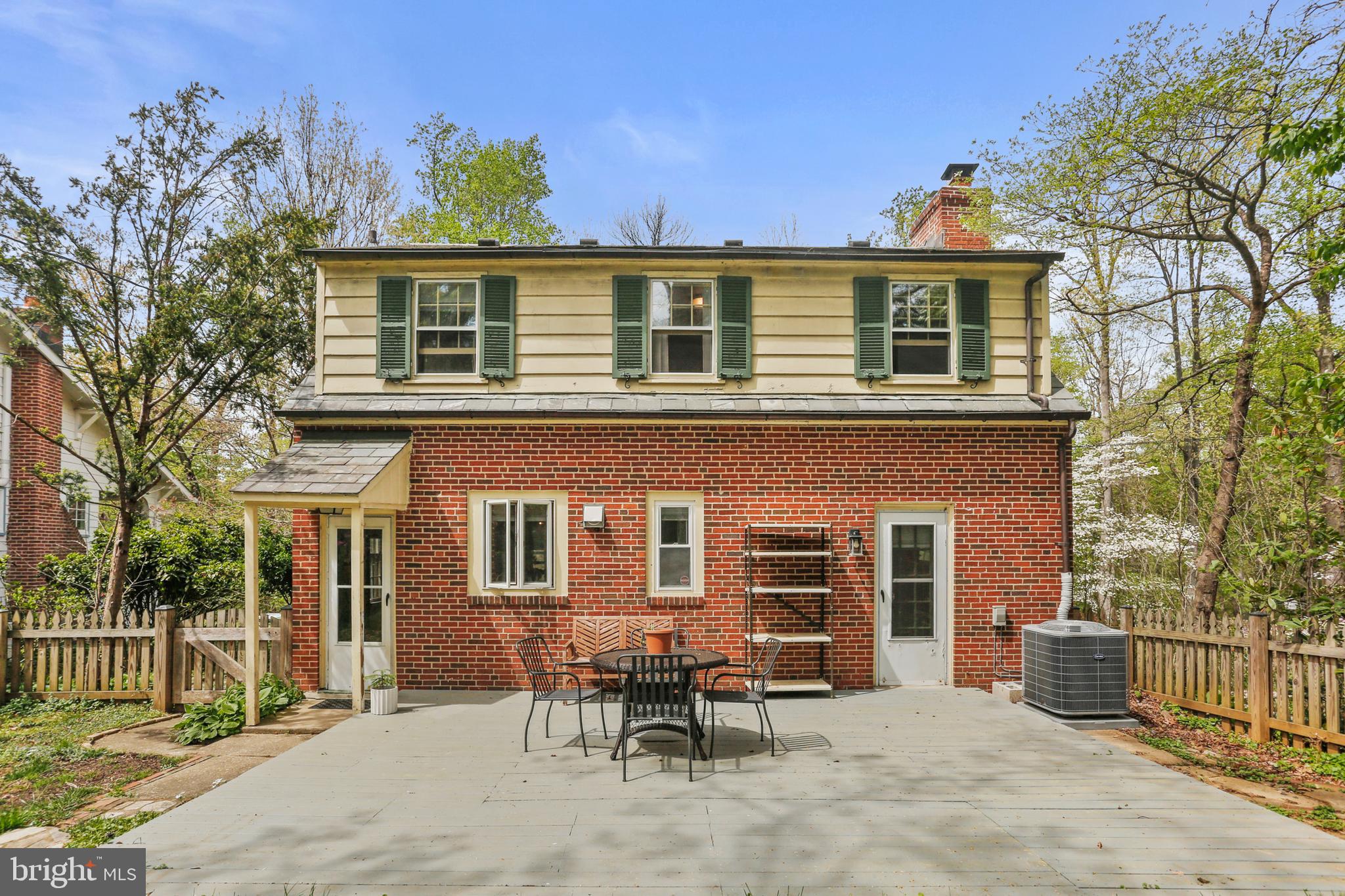 HUNTING RIDGE HISTORIC DISTRICT - Residential