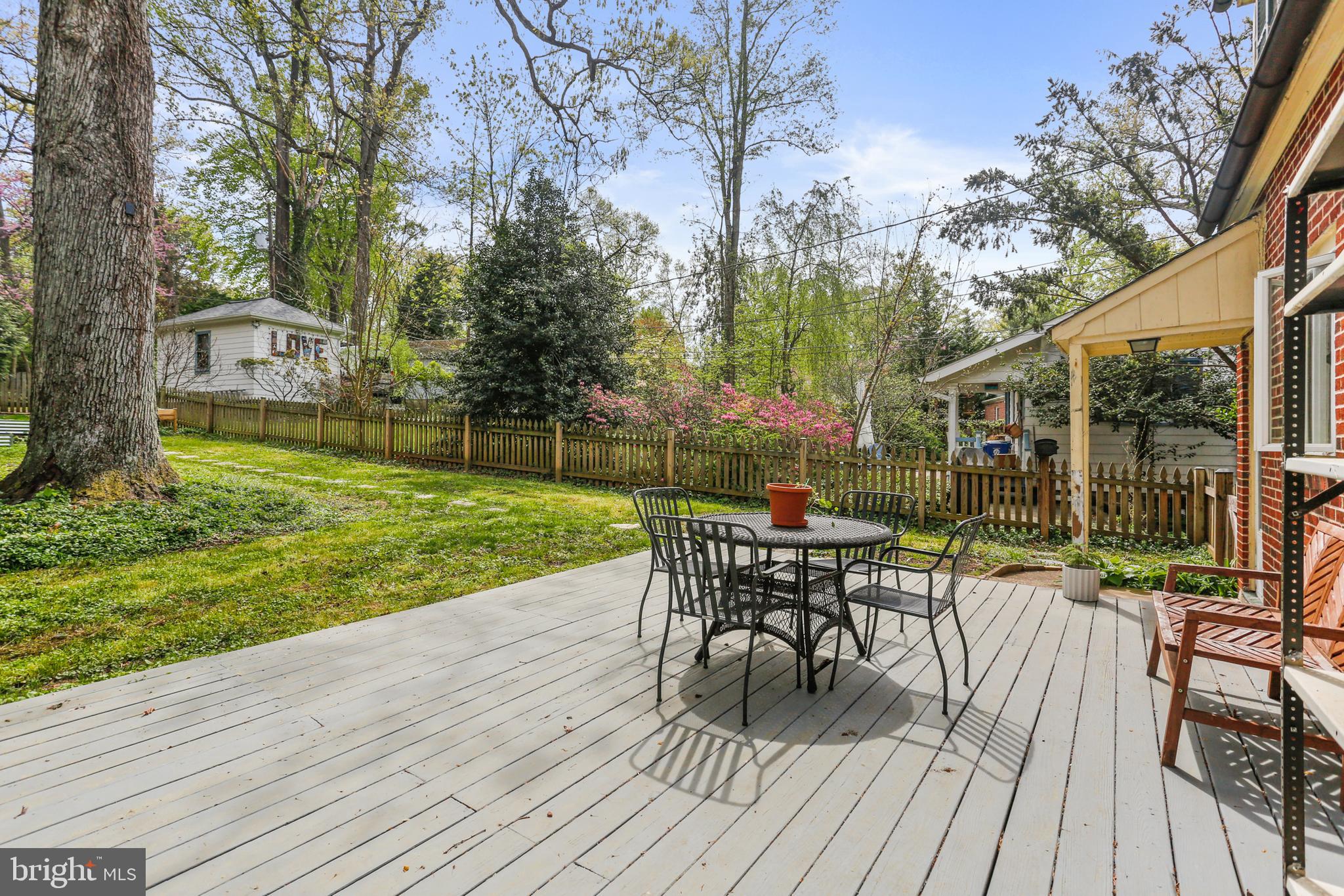 HUNTING RIDGE HISTORIC DISTRICT - Residential